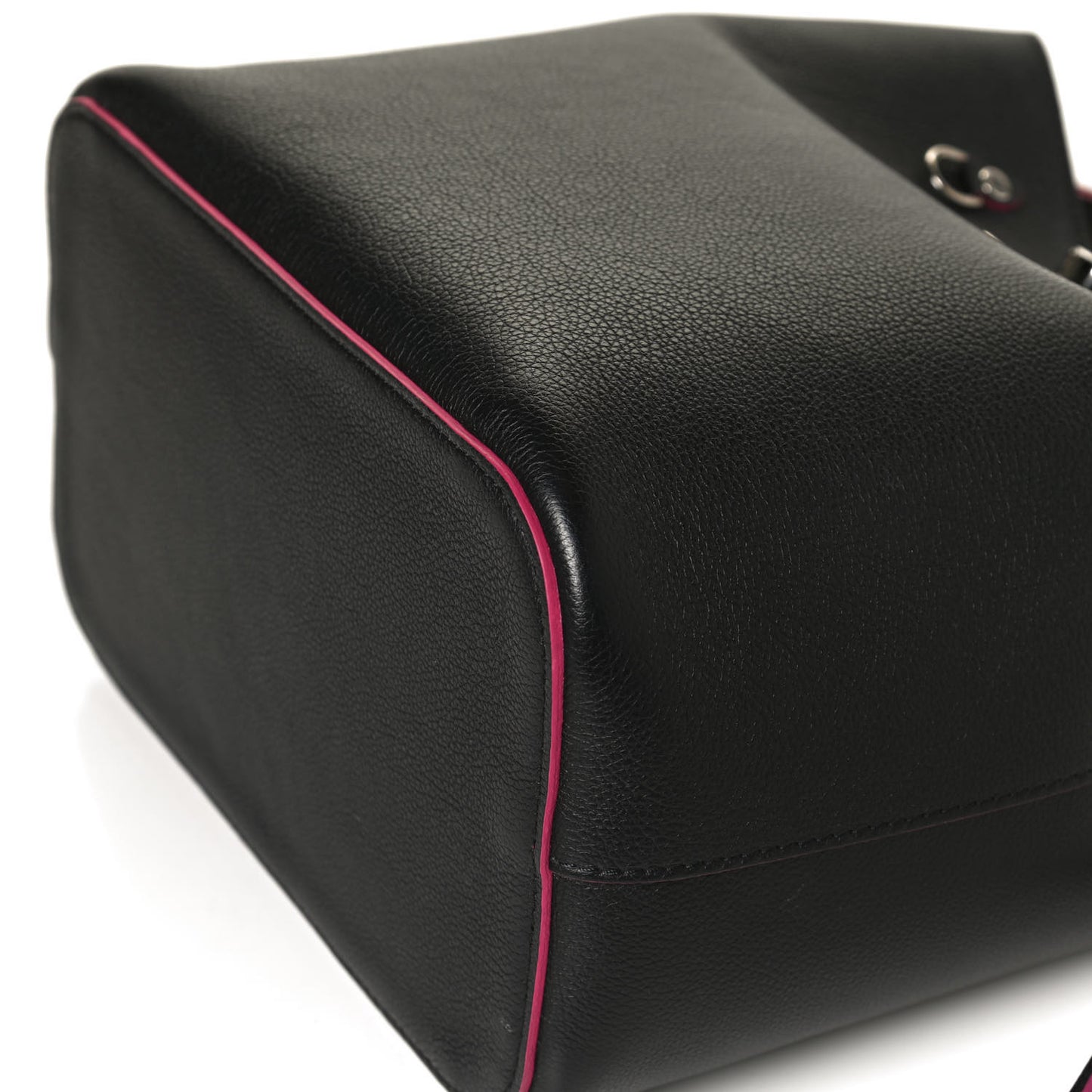 Calfskin Lockme Bucket Black