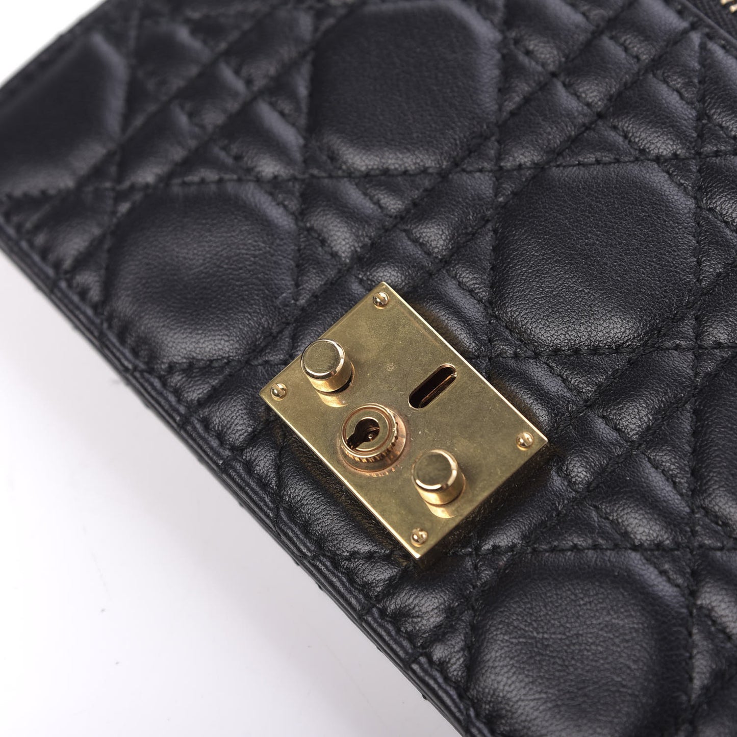 Lambskin Daddi Pouch Black