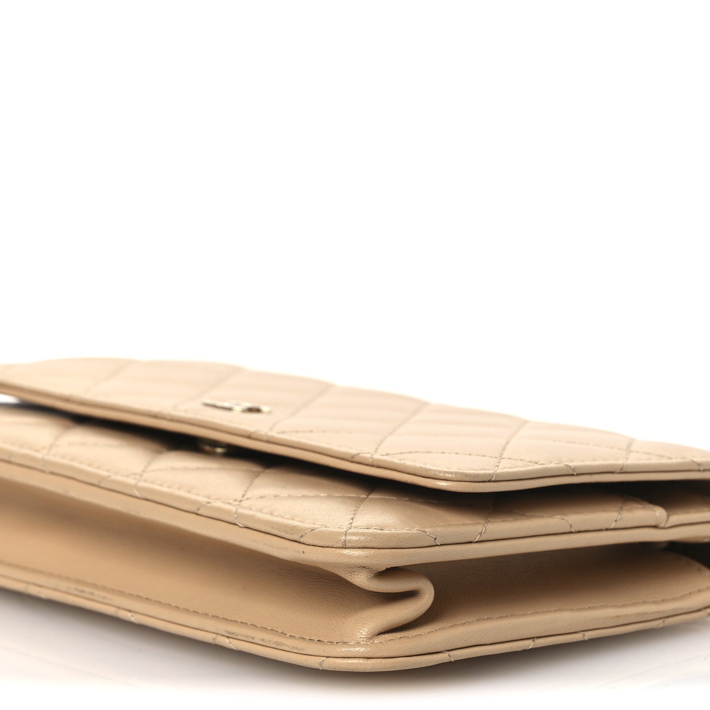 Lambskin Quilted Wallet On Chain WOC Beige