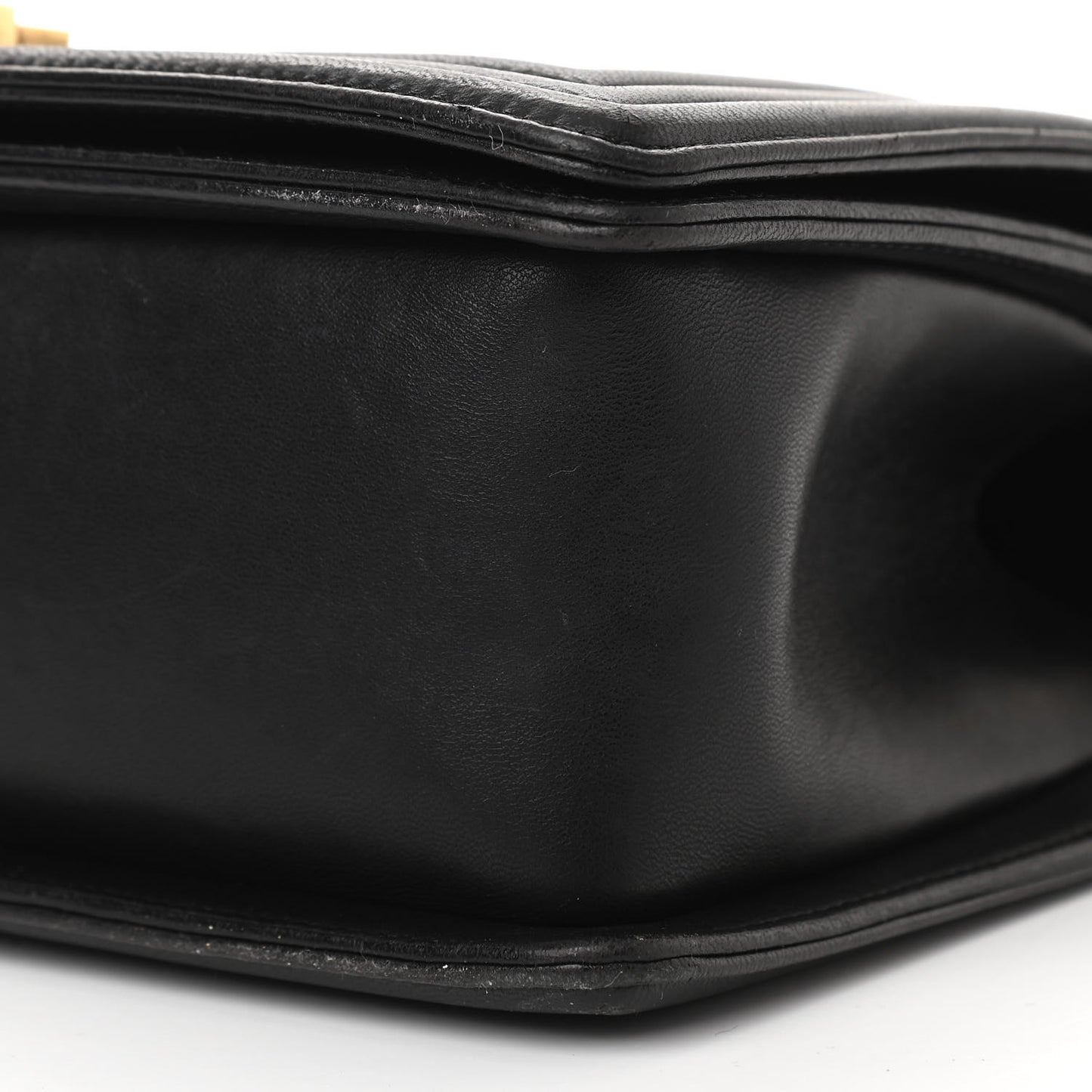 Lambskin Quilted Medium Boy Flap Black