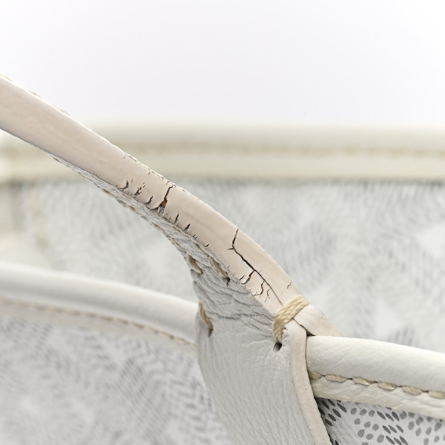 Goyardine Artois PM White