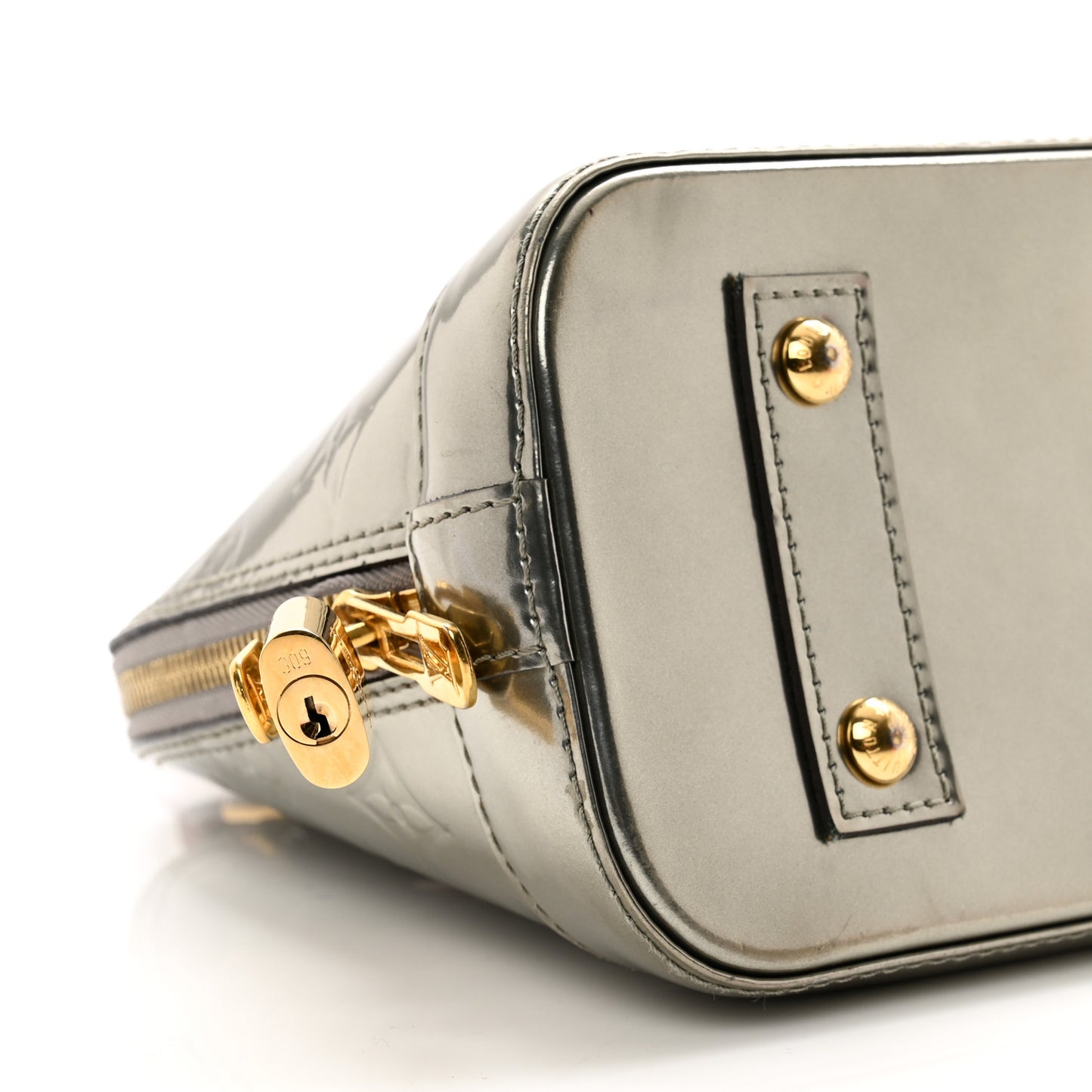 LOUIS VUITTON Vernis Alma BB Gris Metal