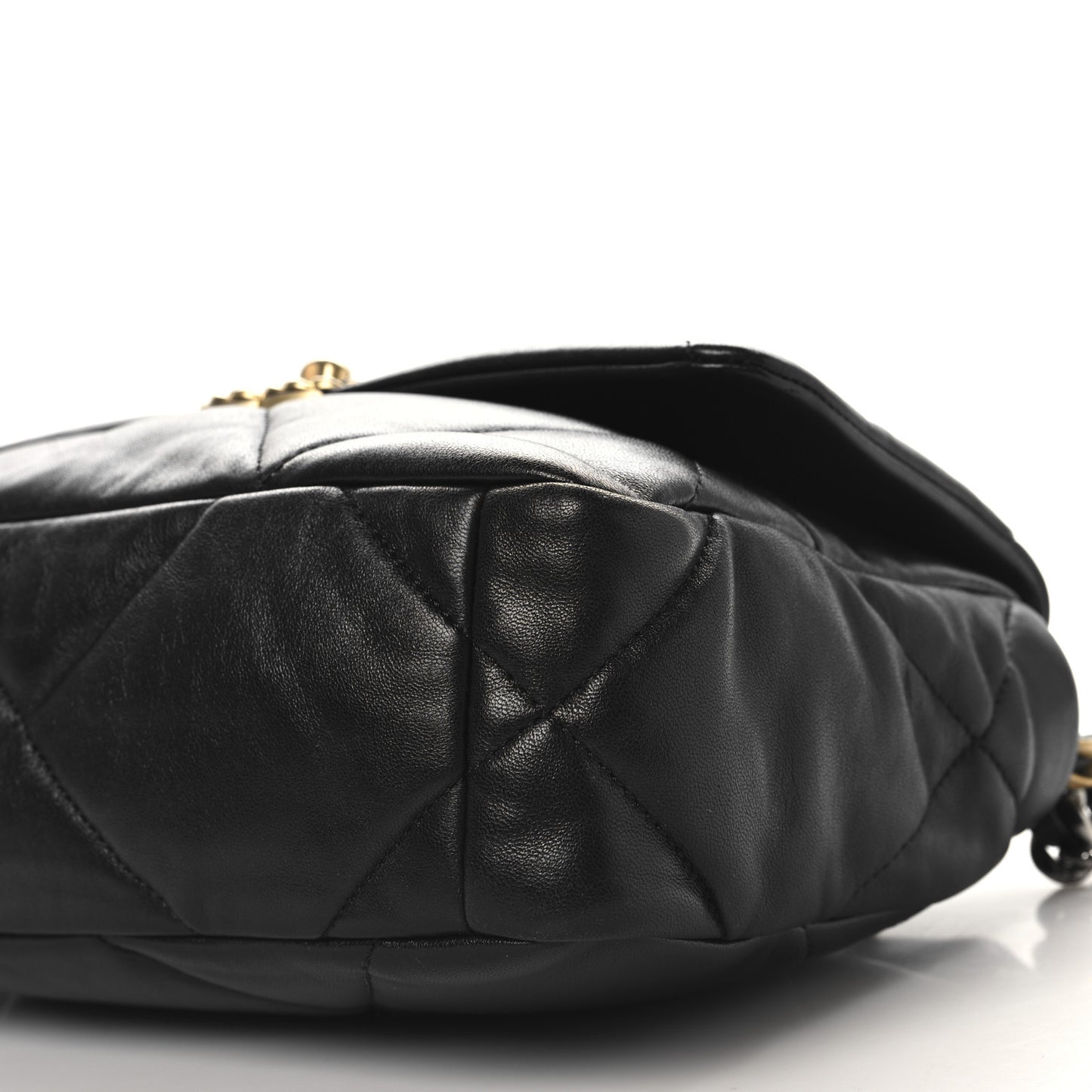 Lambskin Quilted Medium Chanel 19 Flap Black
