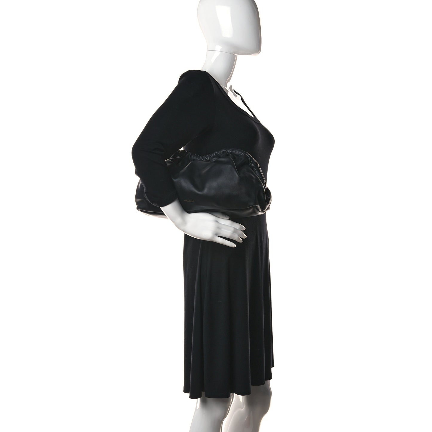 Lambskin Cloud Clutch Black Flamma