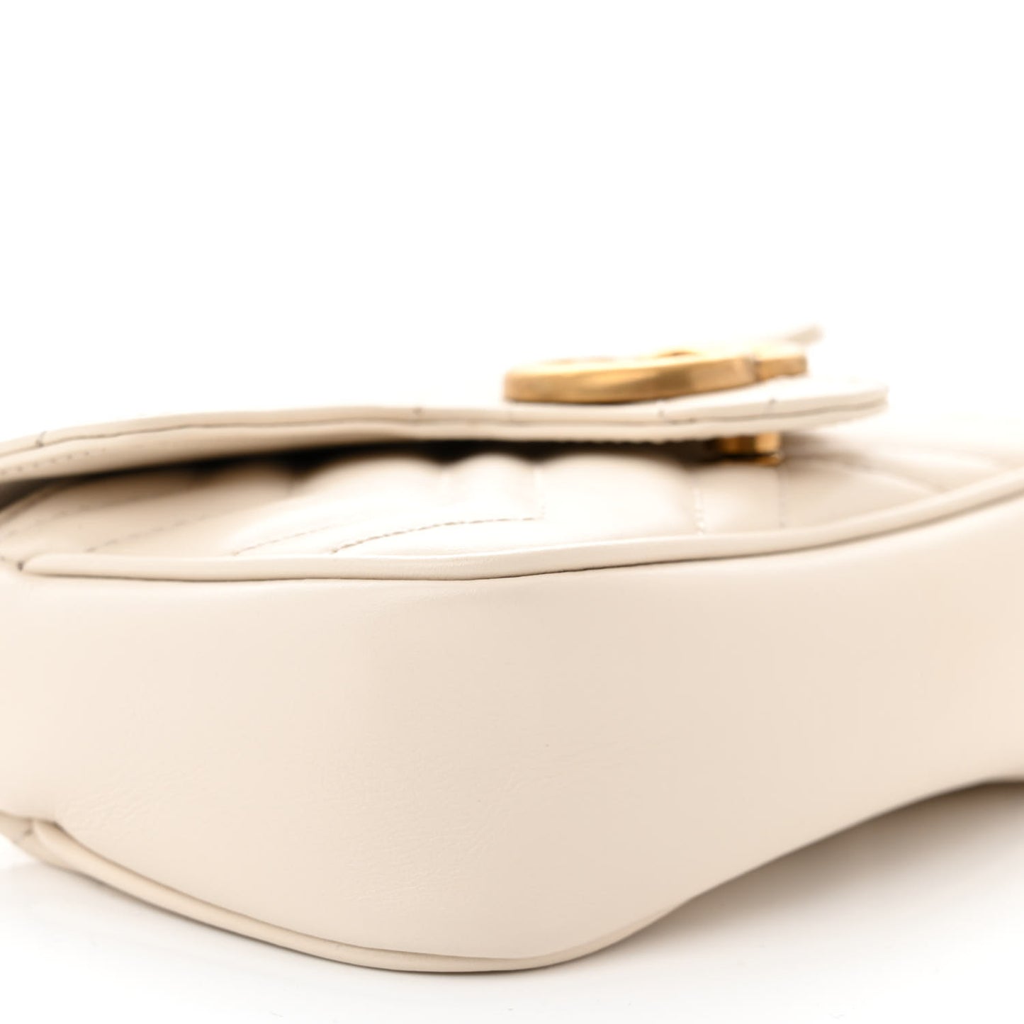 Calfskin Matelasse Super Mini GG Marmont Shoulder Bag White