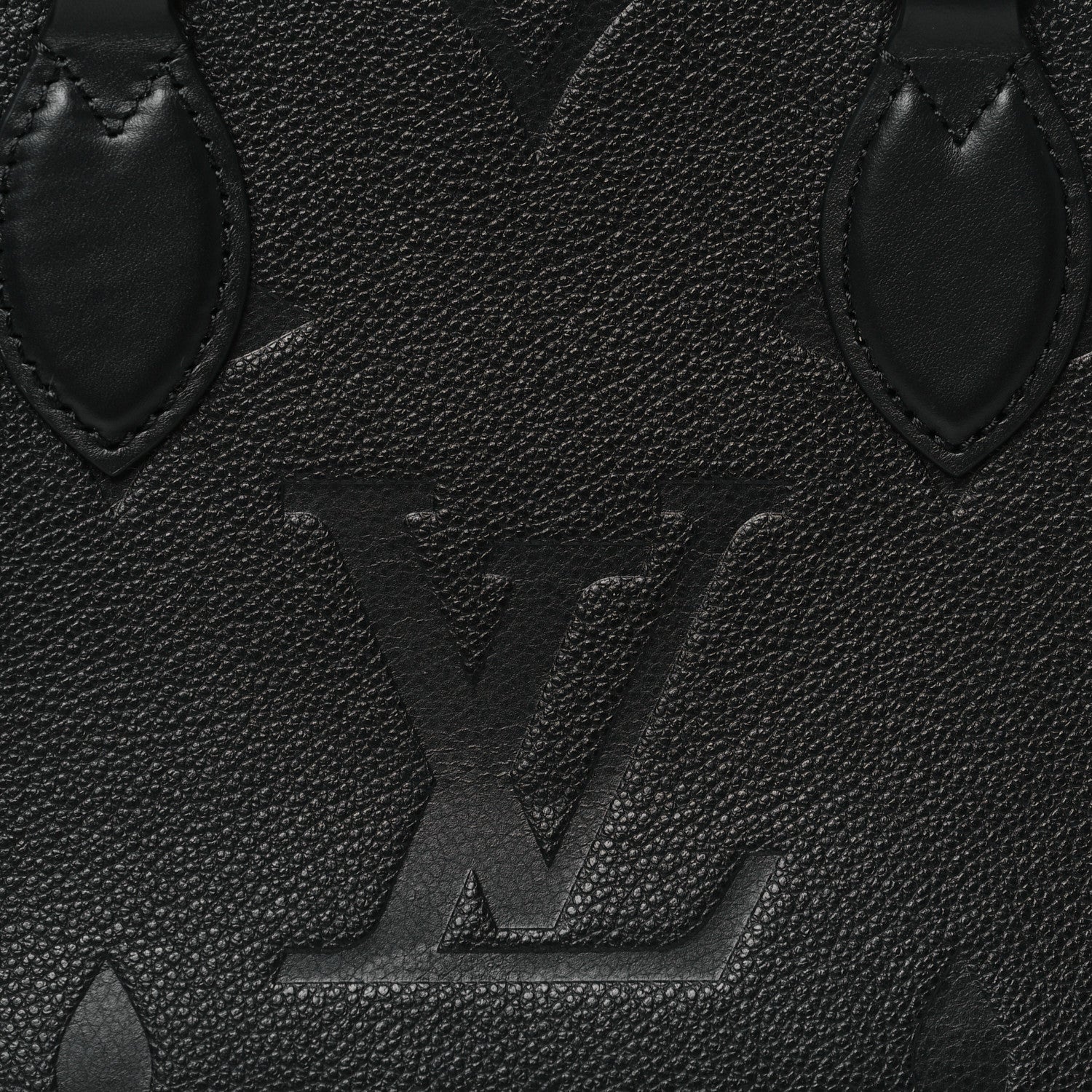Louis Vuitton Empreinte Monogram Giant Onthego PM Black 8 of 11