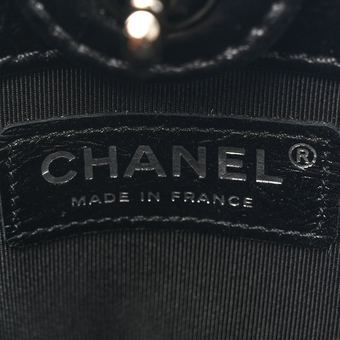 Crumpled Calfskin Quilted Chain Drawstring Bucket Bag Black