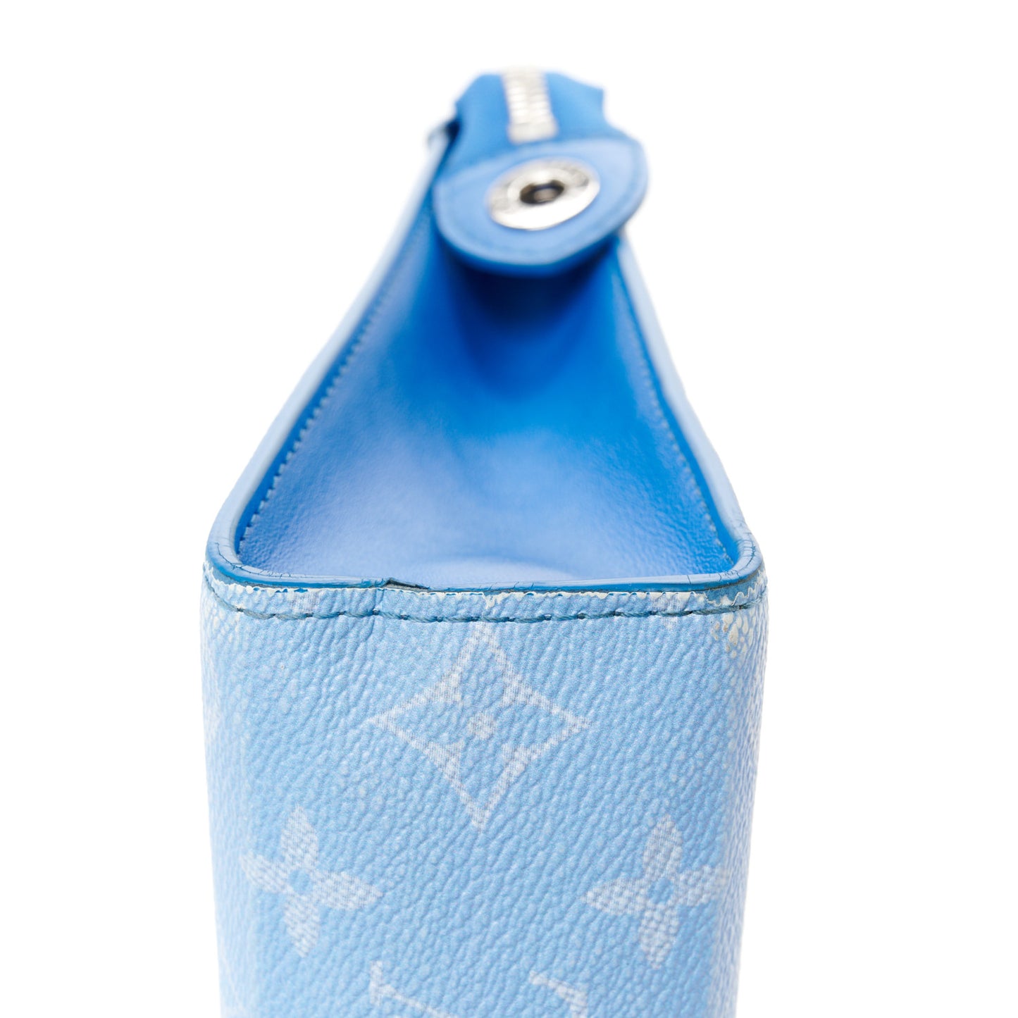 Monogram Clouds Pochette Voyage MM A4 Blue