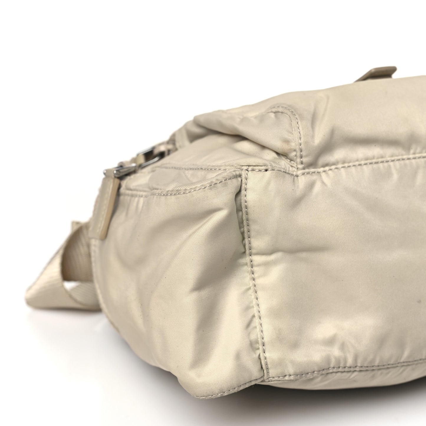 Nylon Vela Single Buckle Messenger Bag Deserto