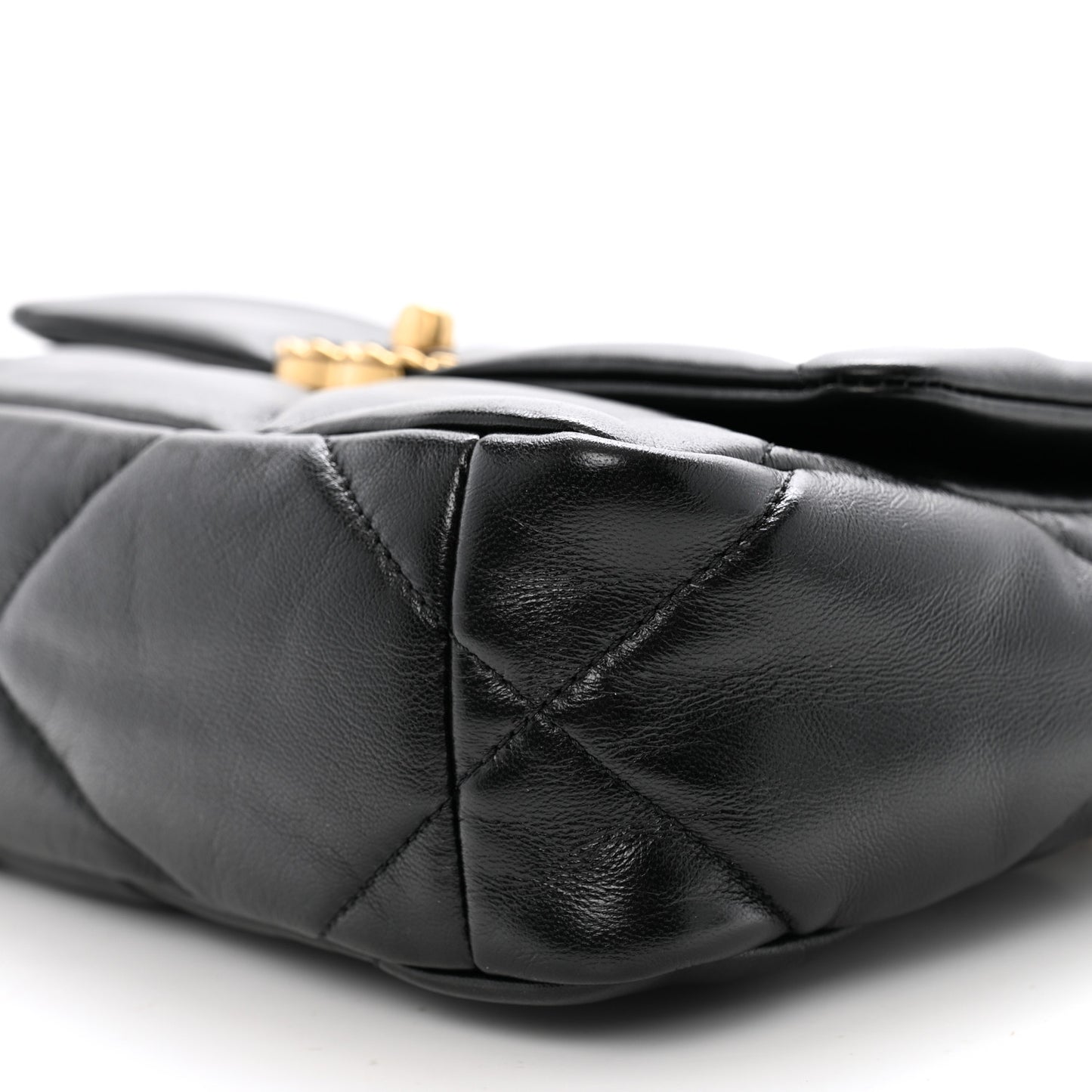 Lambskin Quilted Medium Chanel 19 Flap Black