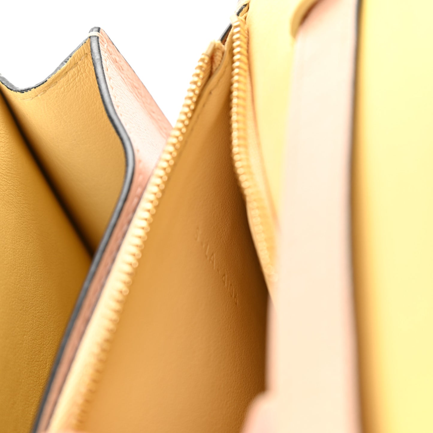 Goatskin Medium Classic Box Flap Bag Dune