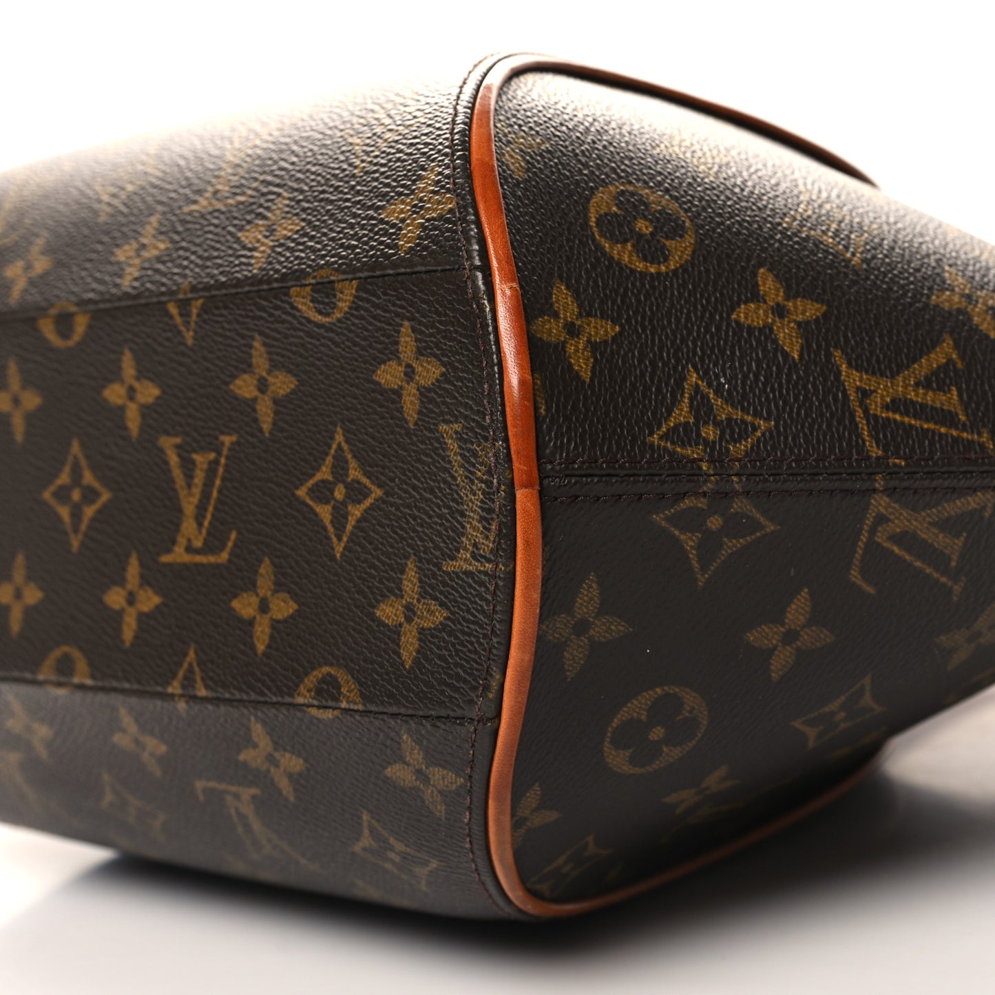 Monogram Ellipse MM