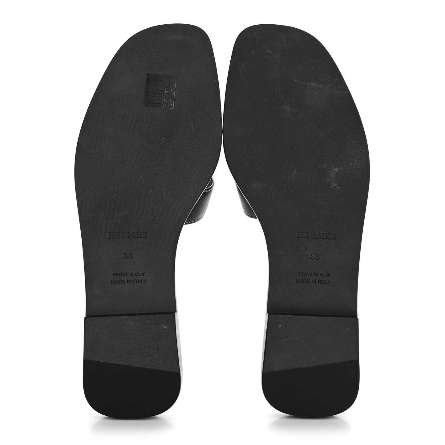 Box Calfskin Oran Sandals 38 Black