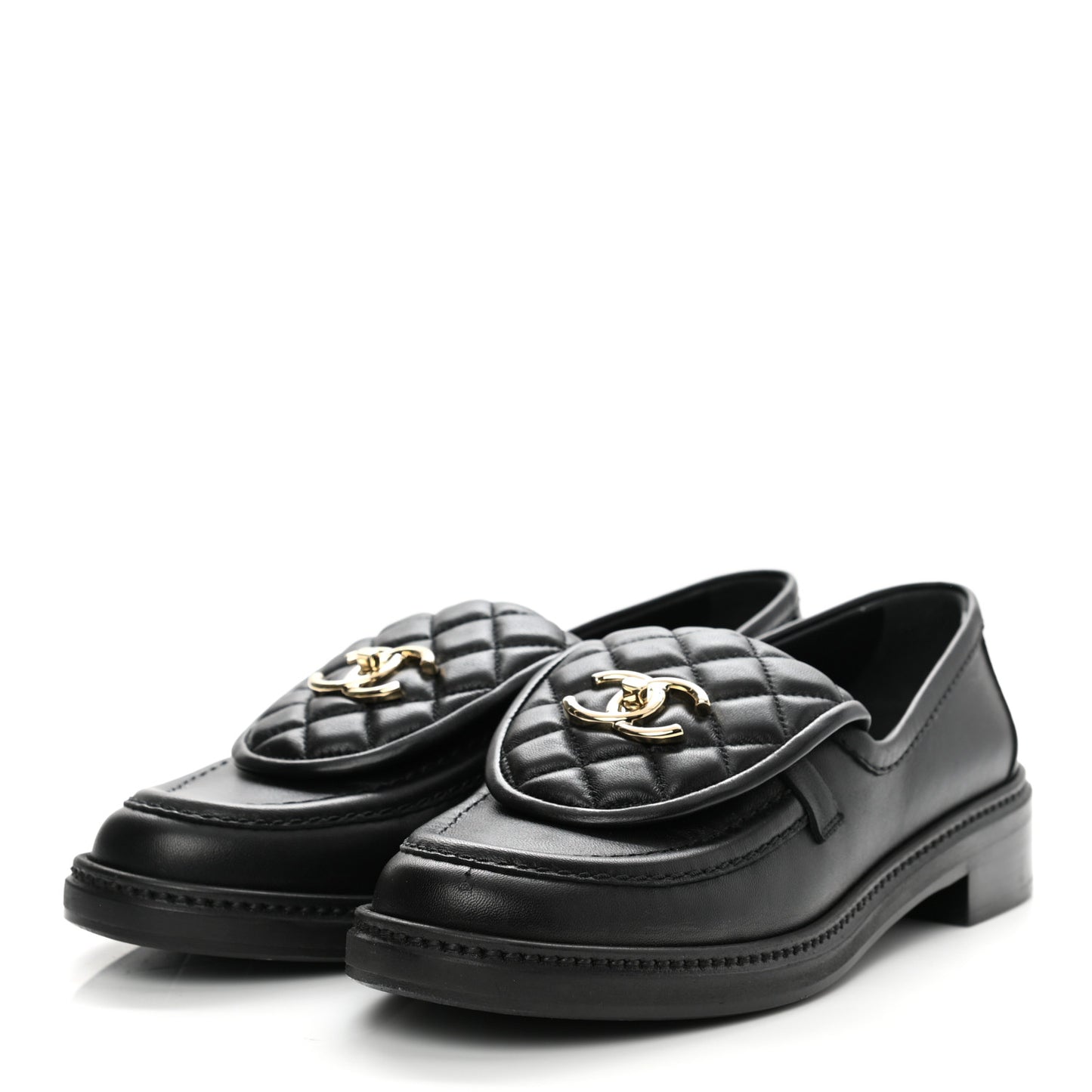 Lambskin Quilted CC Turnlock Loafers 38 Black