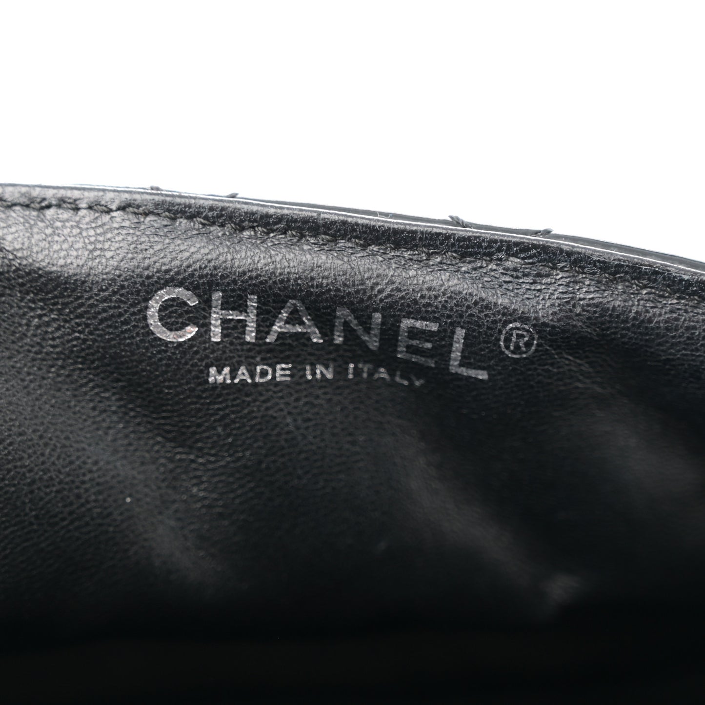Patent Quilted Medium Single Flap Black