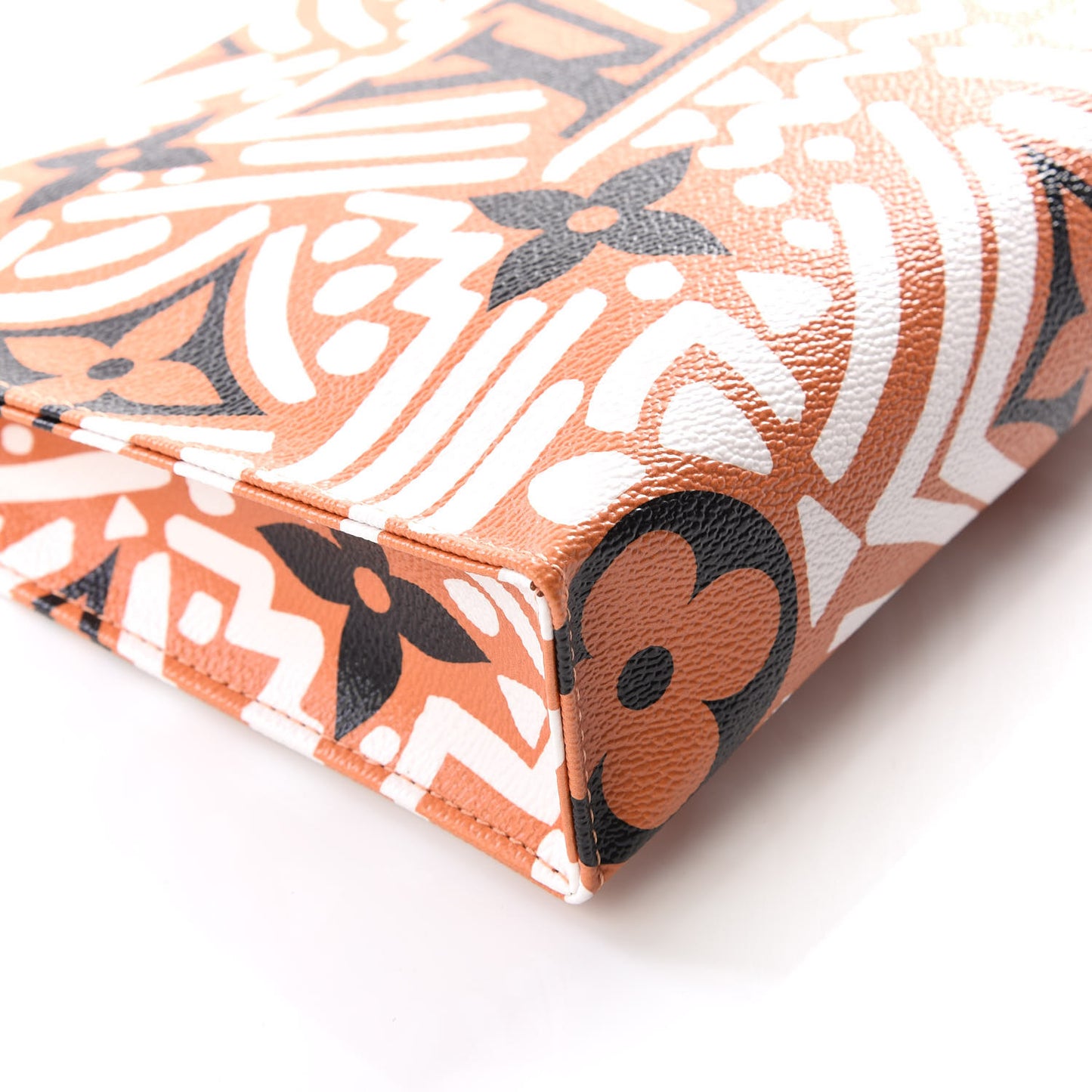 Monogram Giant Crafty Pochette Toiletry 26 Creme Caramel