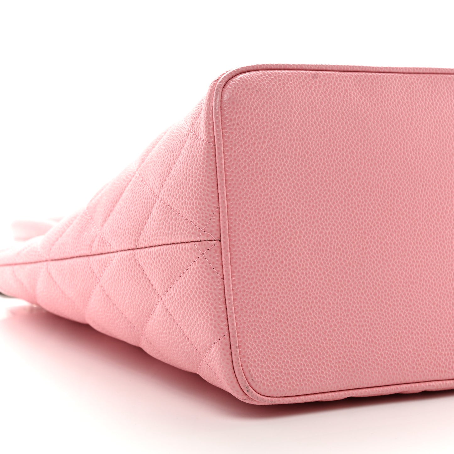 Caviar Quilted Medallion Tote Light Pink