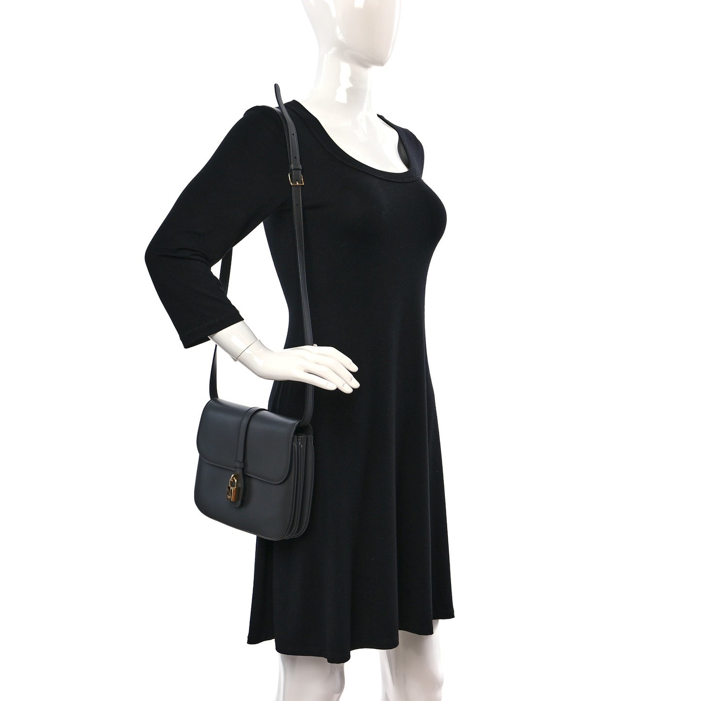 Smooth Calfskin Medium Tabou Anthracite