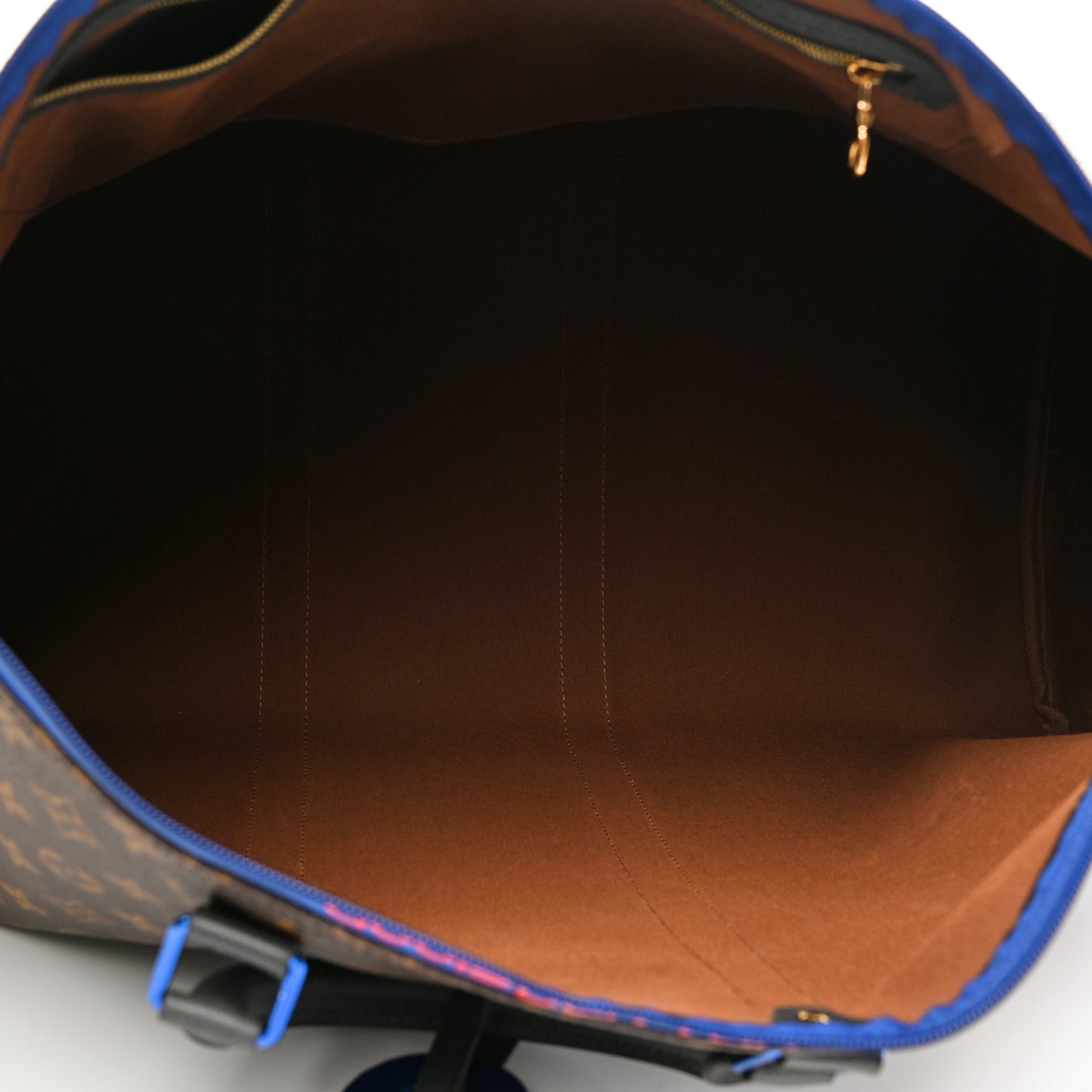 Monogram Taiga Outdoor Keepall Bandouliere 55