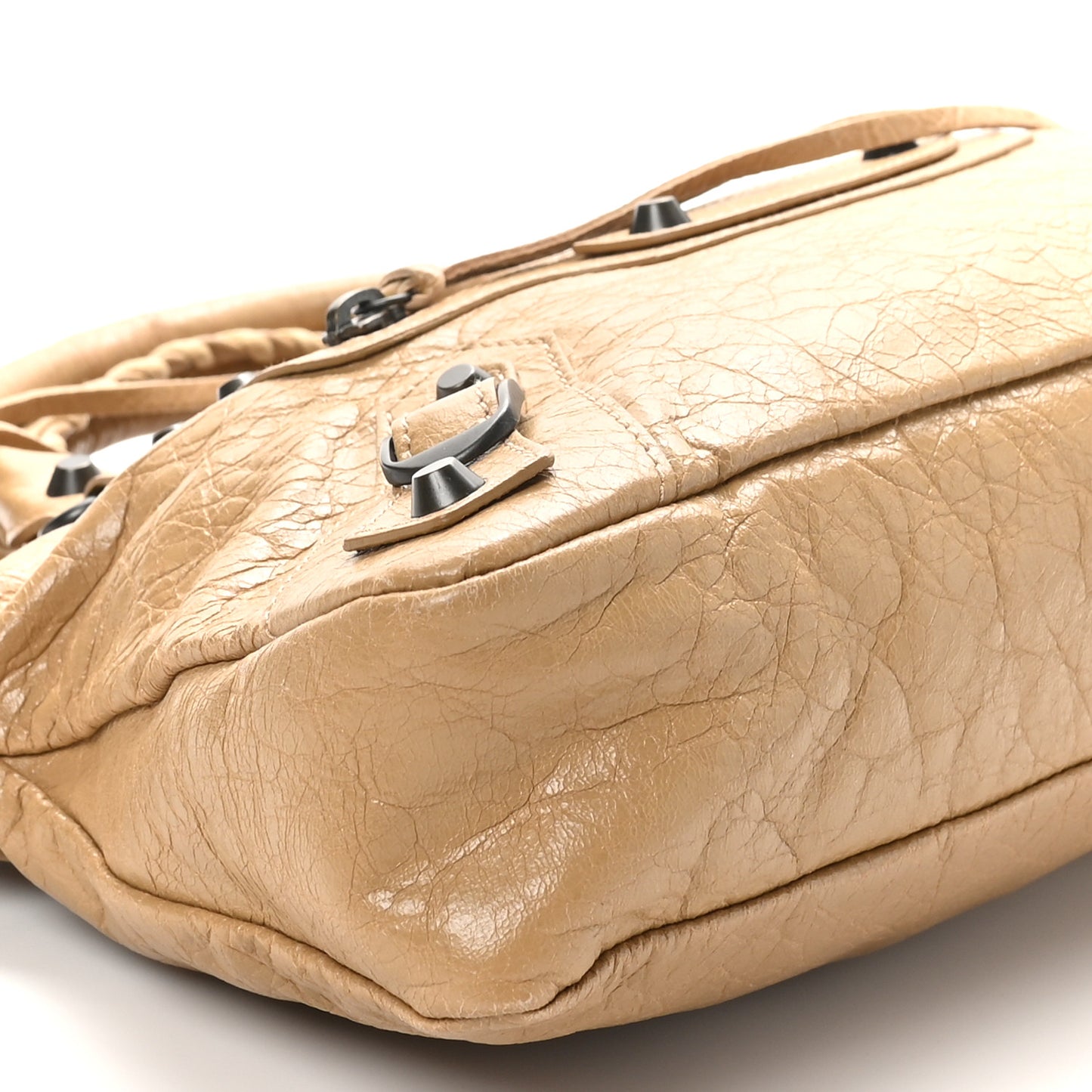 Agneau Classic Hardware First Beige Nougatine