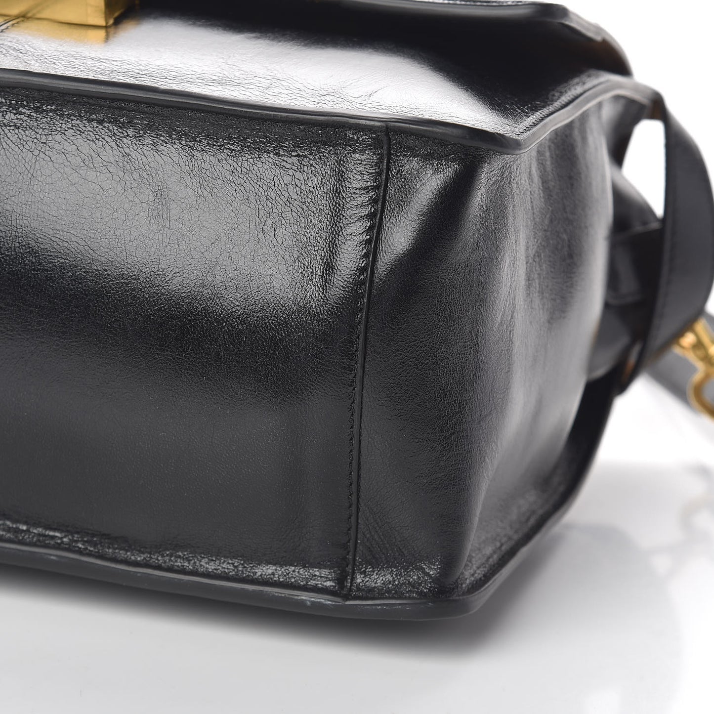 Agnello Old Shine Large Kan U Shoulder Bag Black