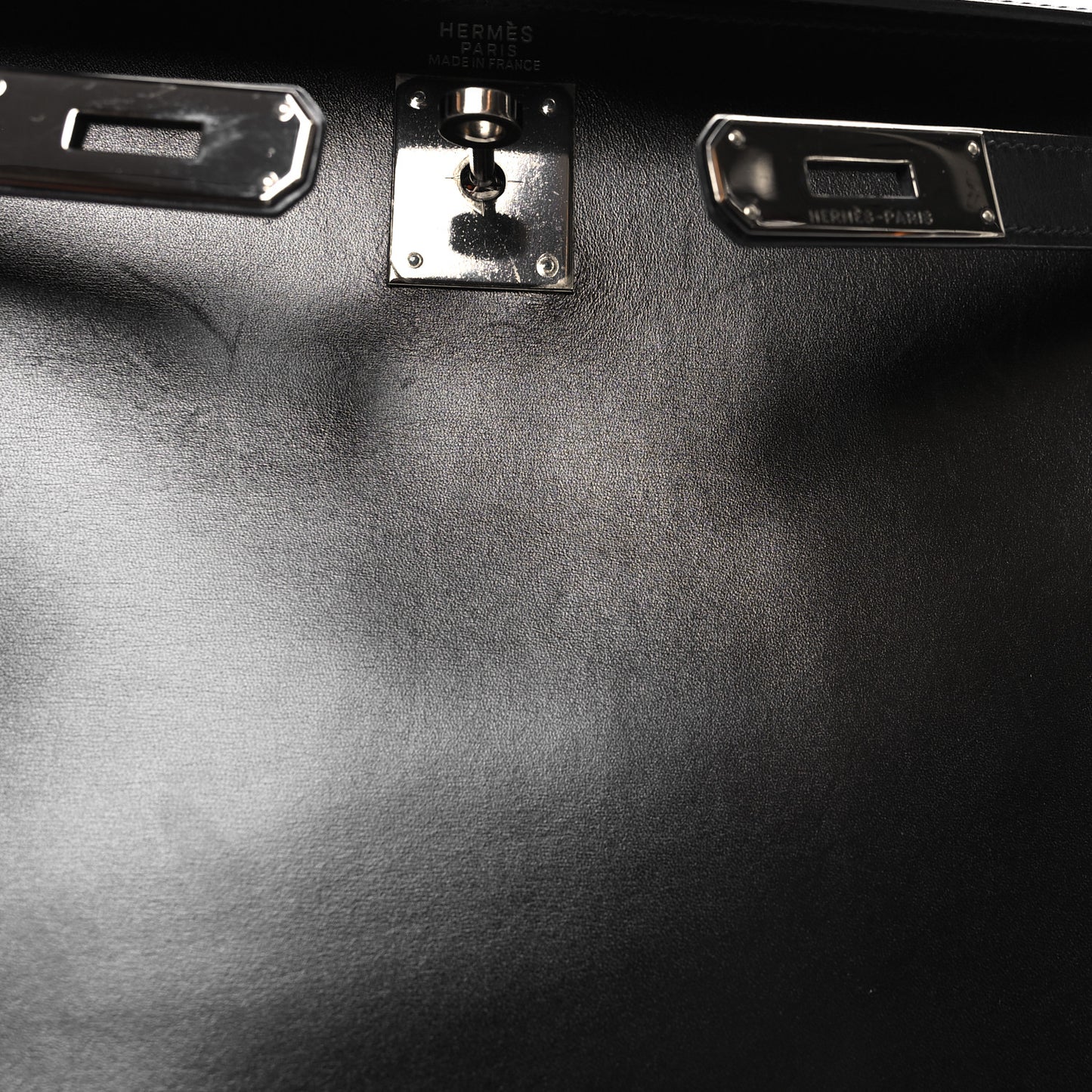 Box Kelly Retourne 32 Black