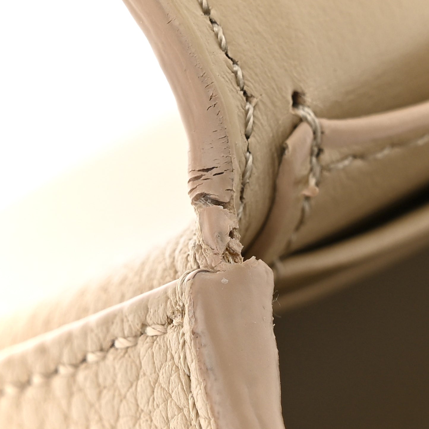 Grainy Calfskin Vintage Check Hampshire Crossbody Beige