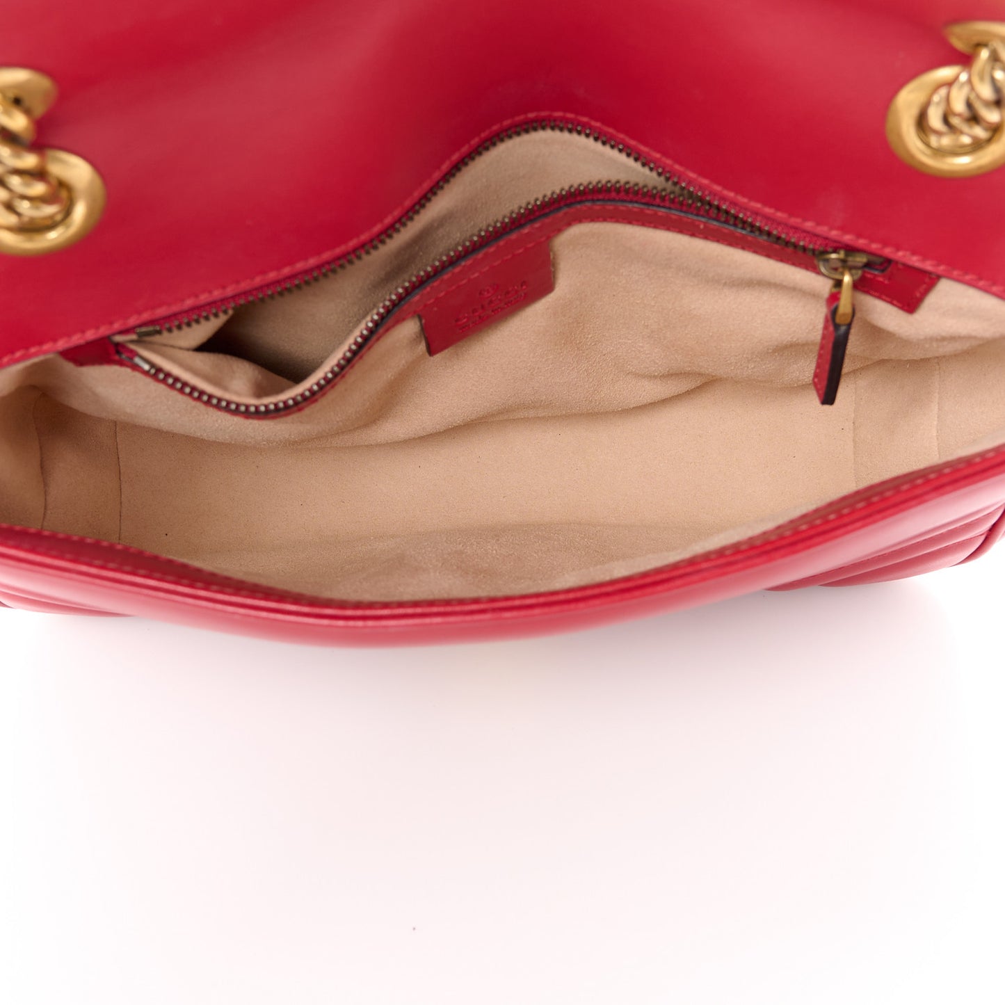 Calfskin Matelasse Small GG Marmont Shoulder Bag Hibiscus Red