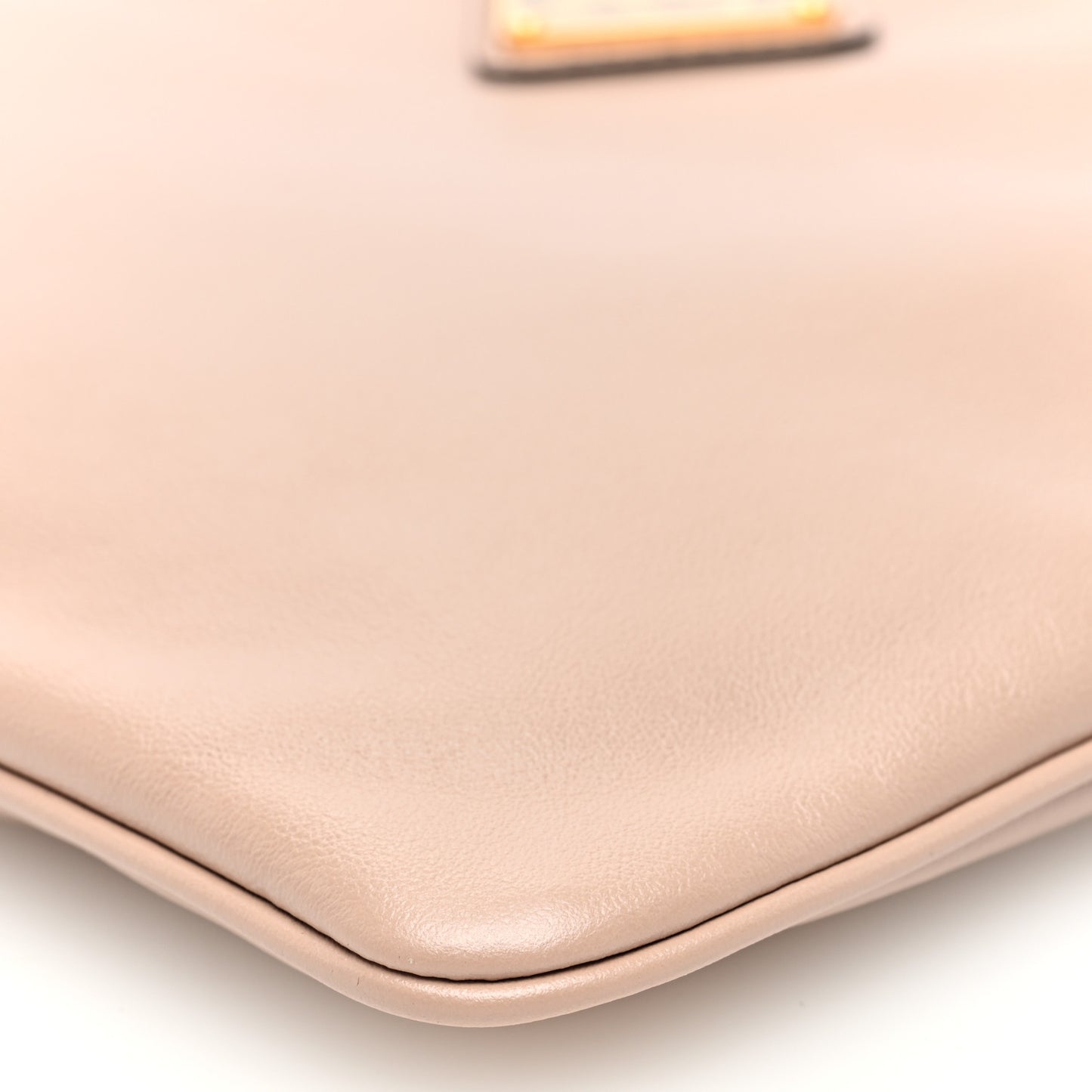 Light Calfskin Triangle Crossbody Cipria