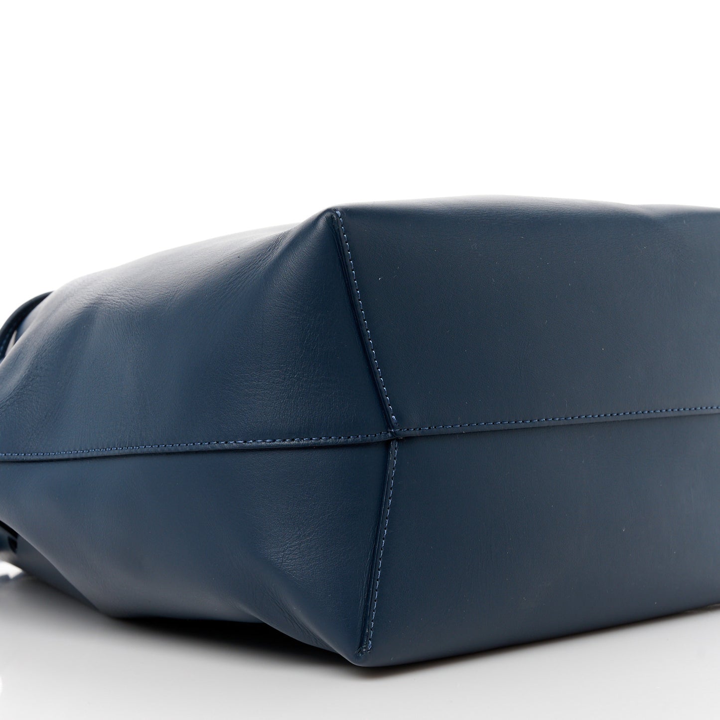 Vegetable Tanned Calfskin Bucket Bag Navy