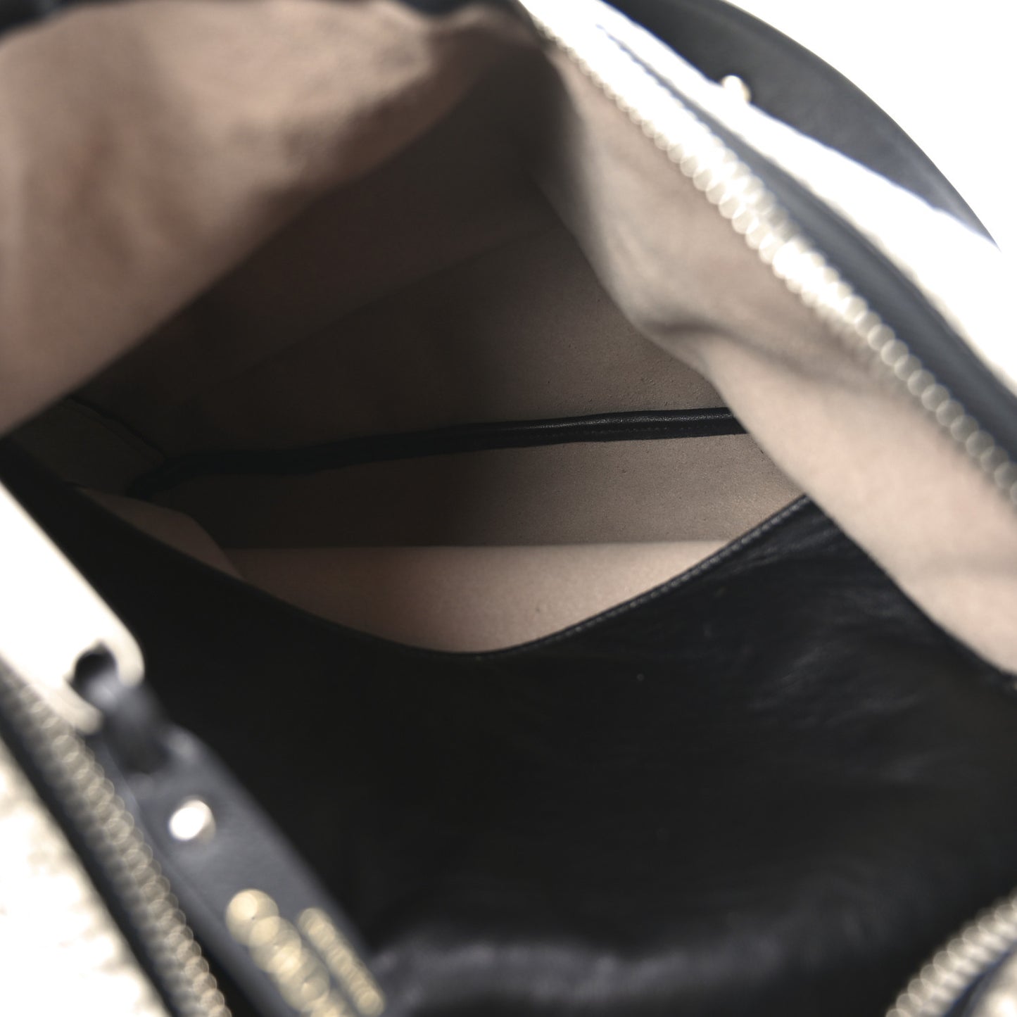 Washed Grainy Lambskin Studded Raven Hobo White Black