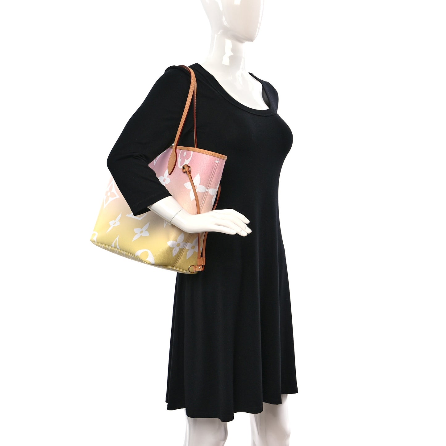 Monogram Giant By The Pool Neverfull MM Light Pink