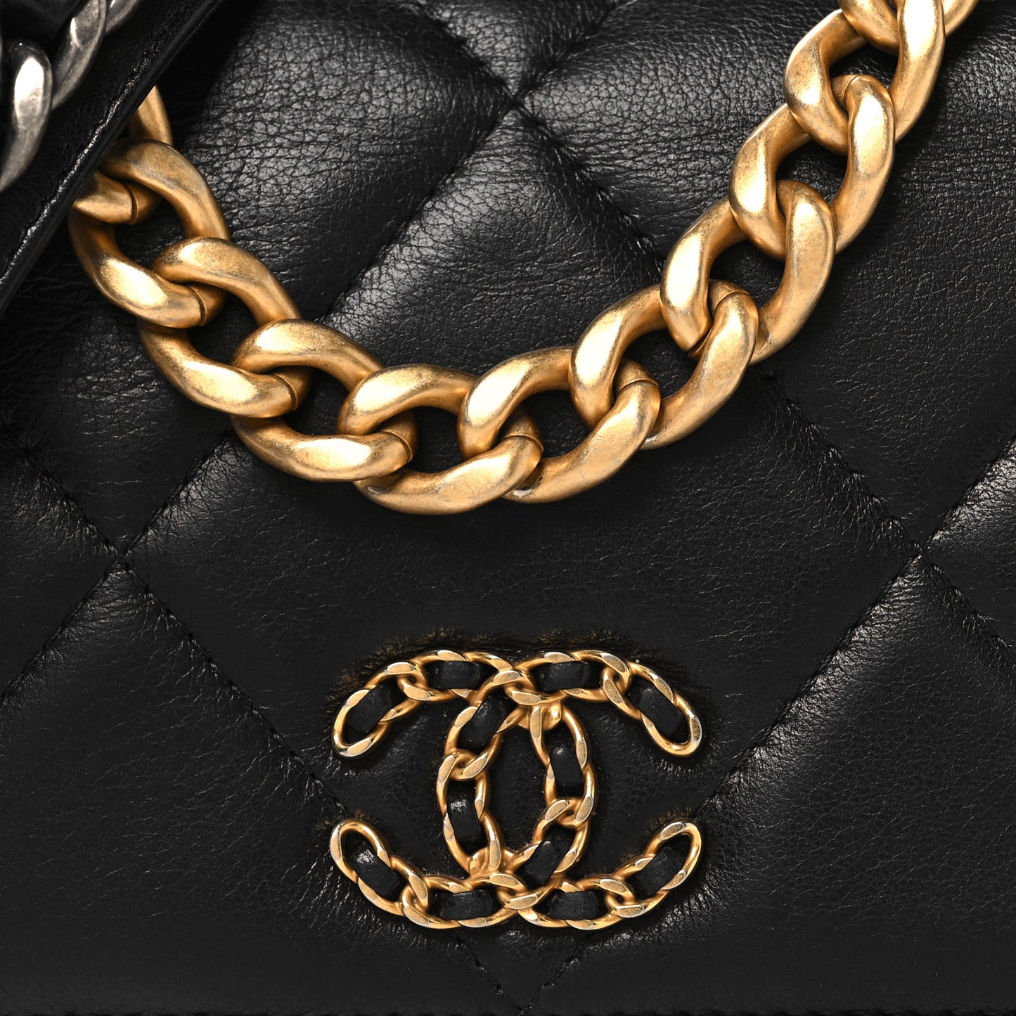 Lambskin Quilted Chanel 19 Wallet On Chain WOC Black