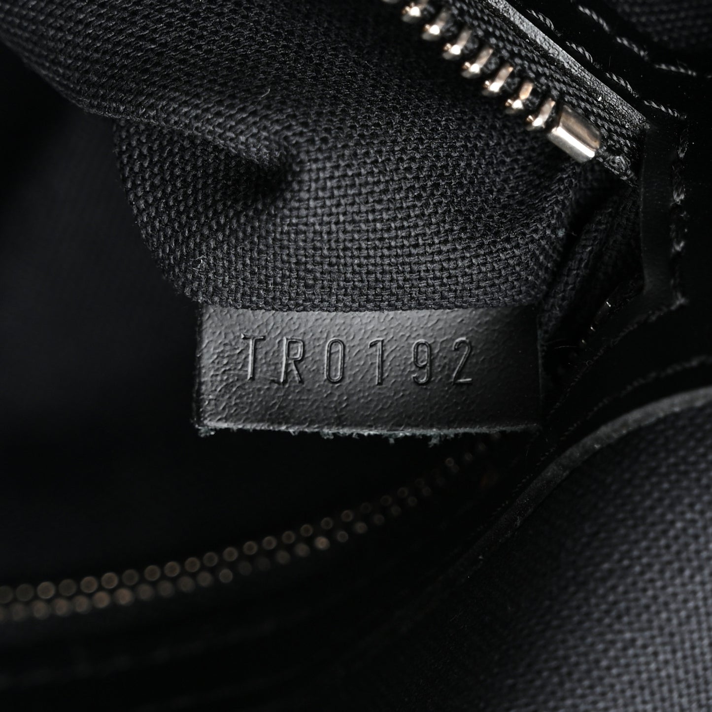 Damier Graphite Porte-Documents Voyage GM