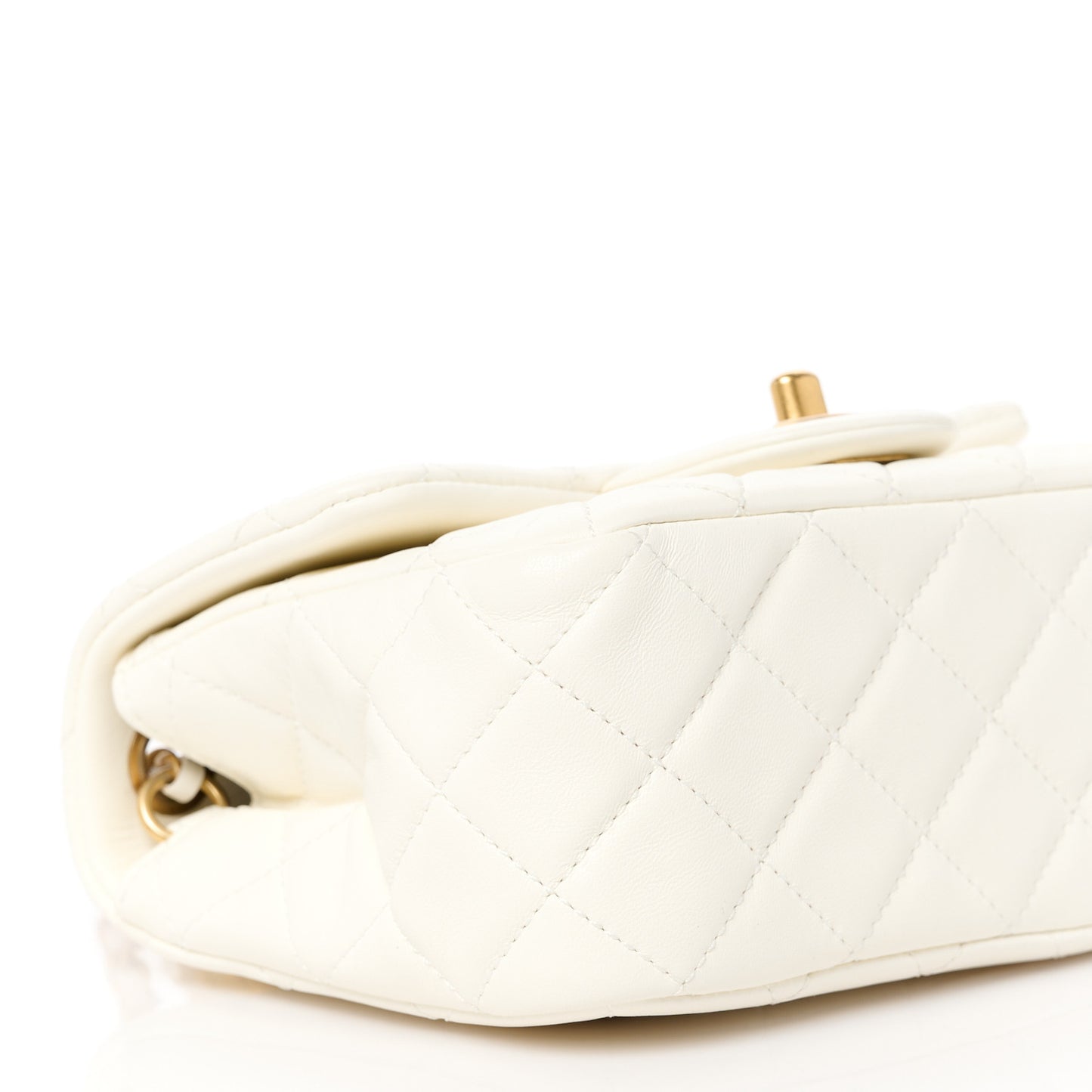 Lambskin Quilted Mini Pearl Crush Flap White