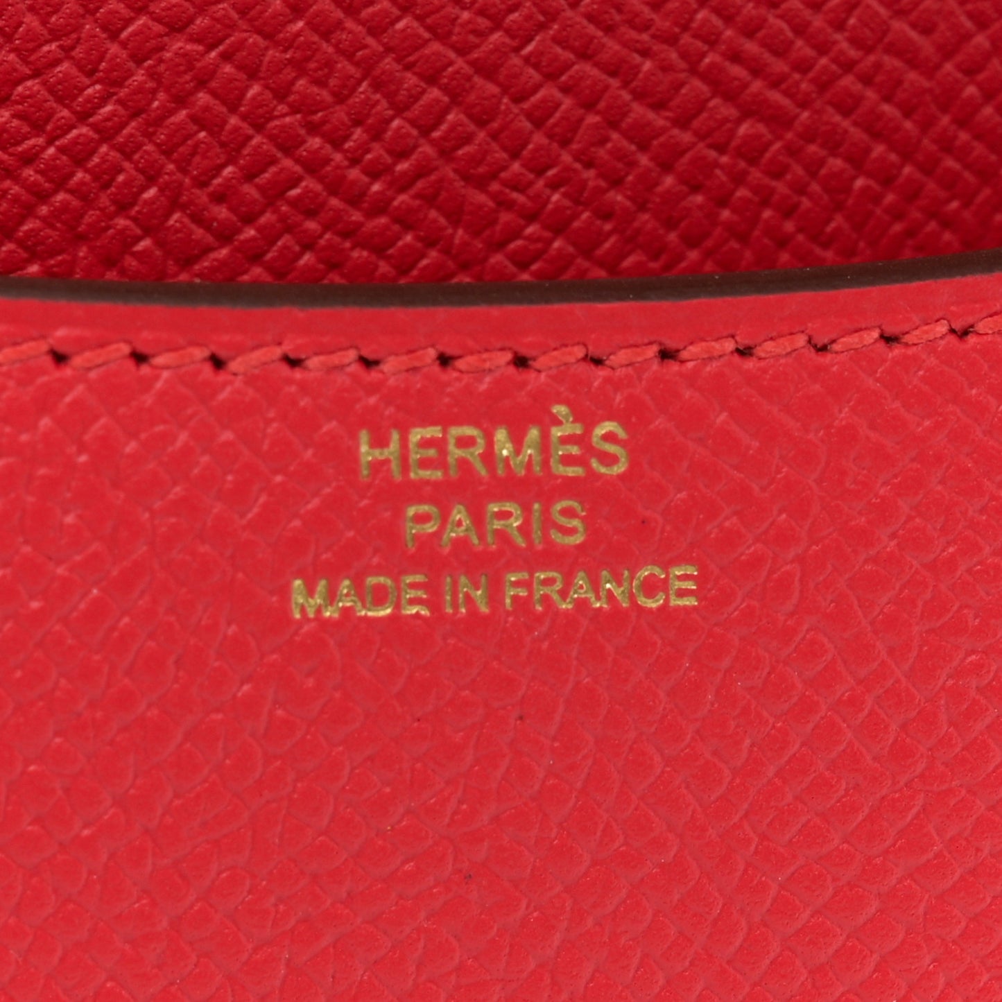 Epsom Constance 18 Rouge de Coeur