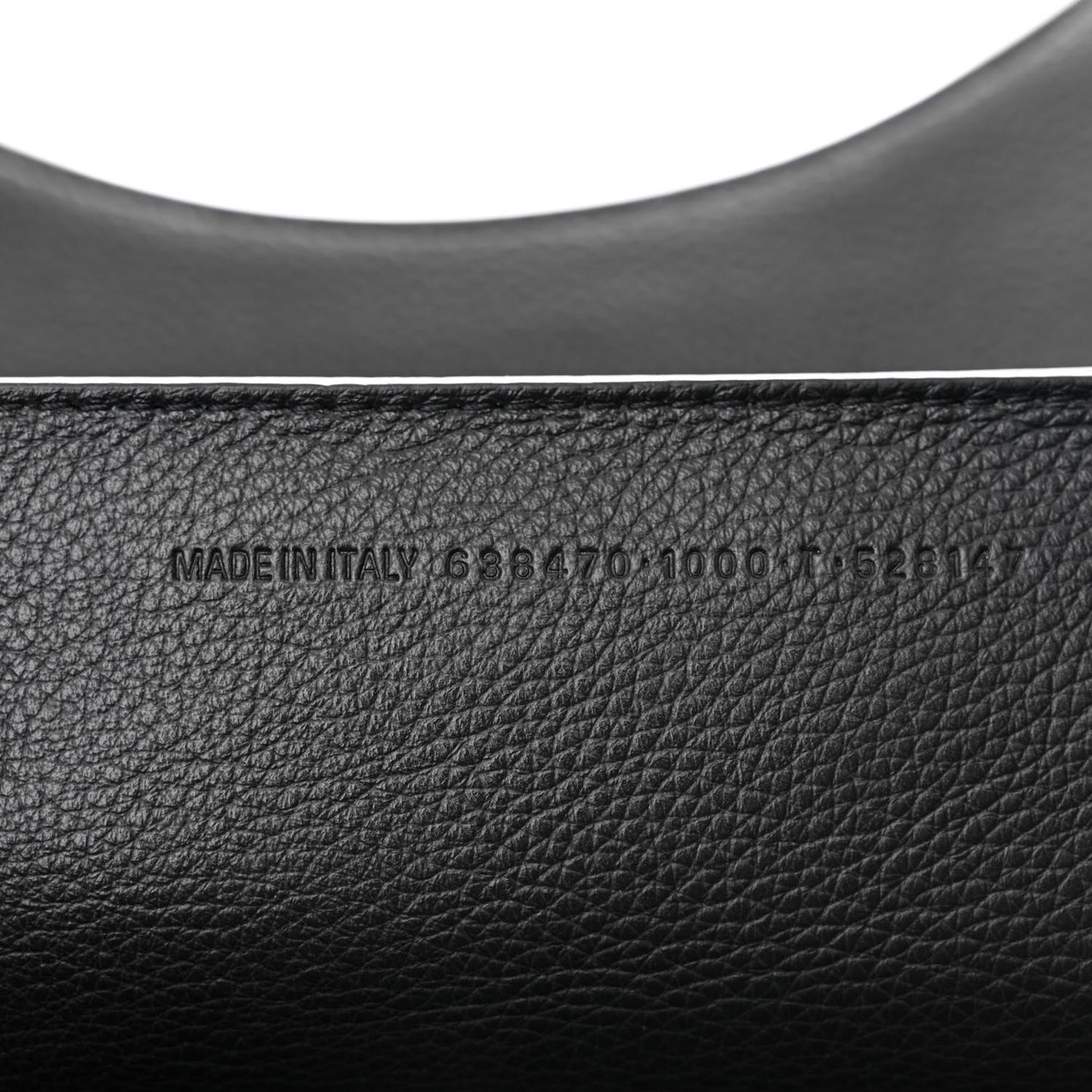 Grained Calfskin Neo Classic Black Hardware Medium City Black