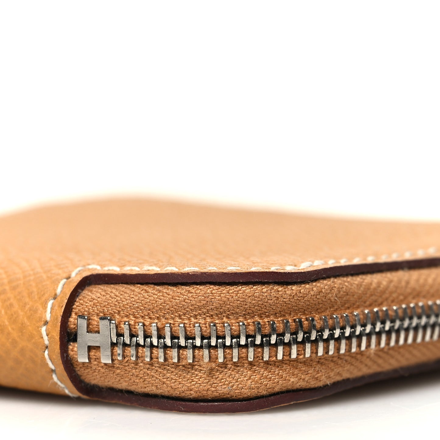 Epsom Silk'in Coin Purse Sesame