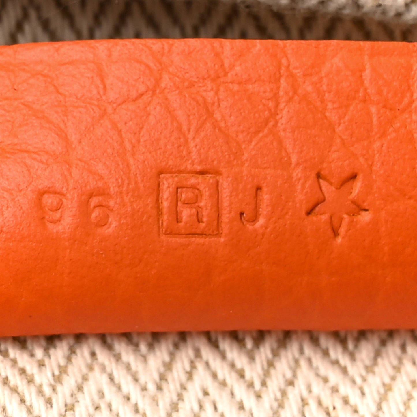 Taurillon Clemence Victoria II 35 Orange