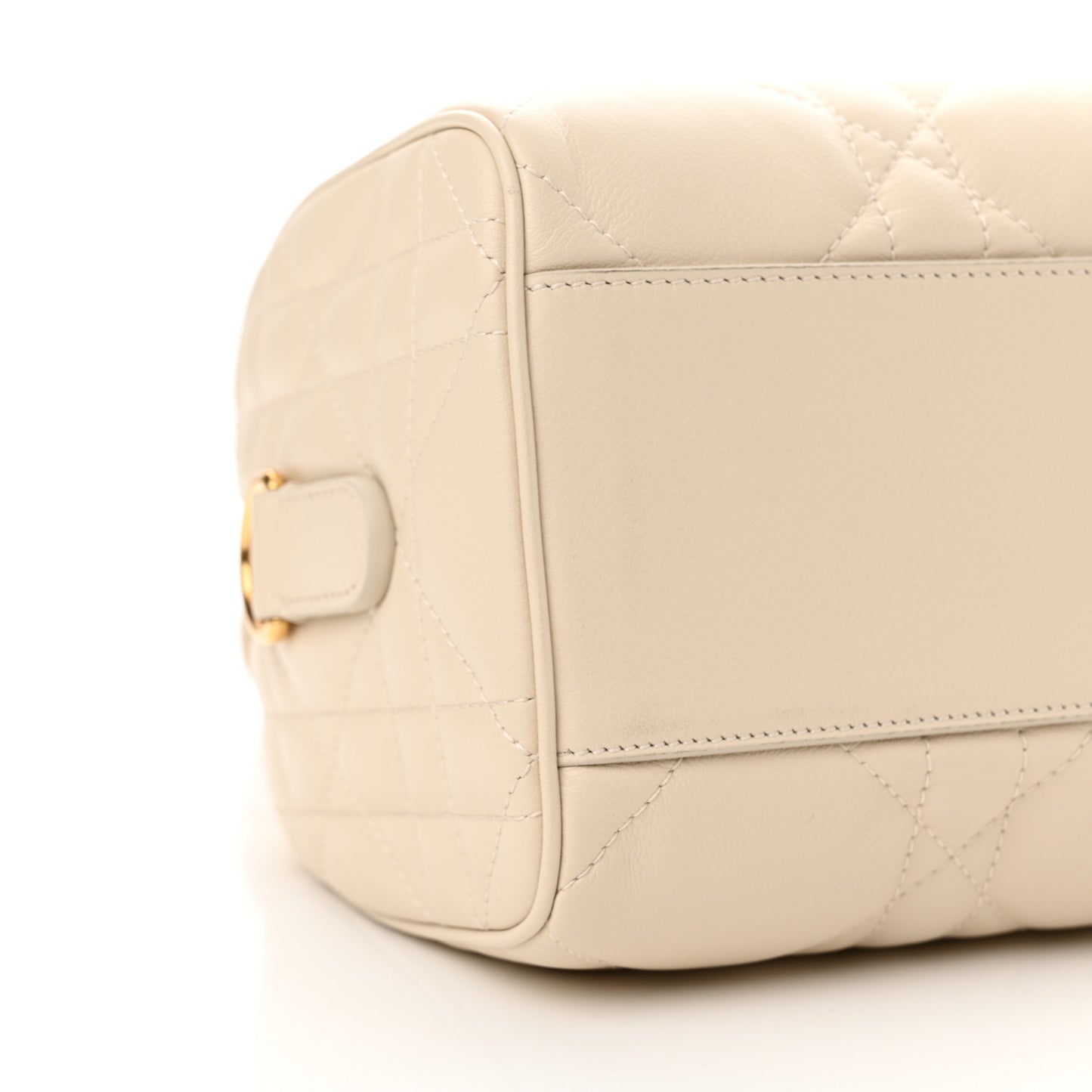 Calfskin Macrocannage Groove 20 Bag Dusty Ivory