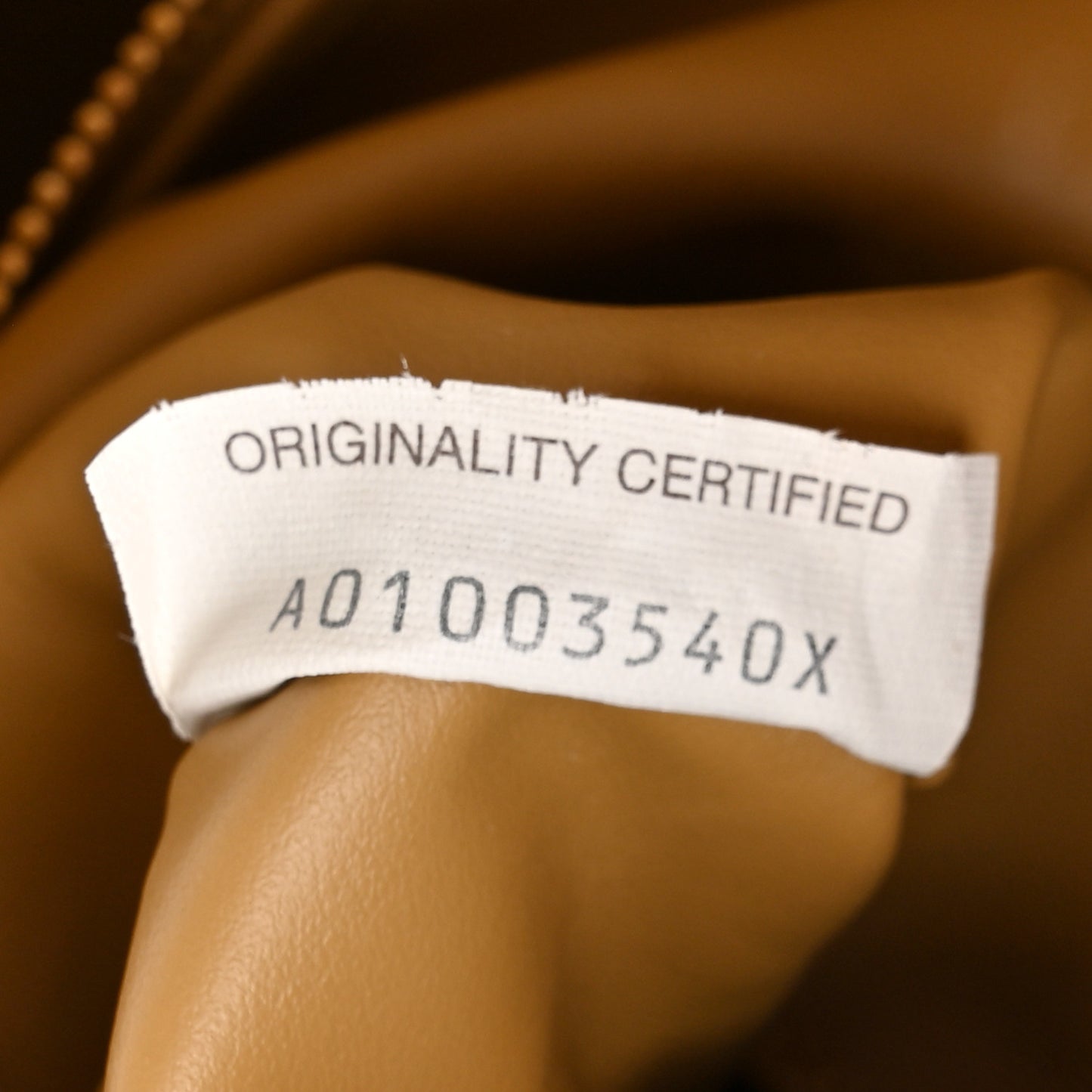 Calfskin Intrecciato Small Hop Dark Praline