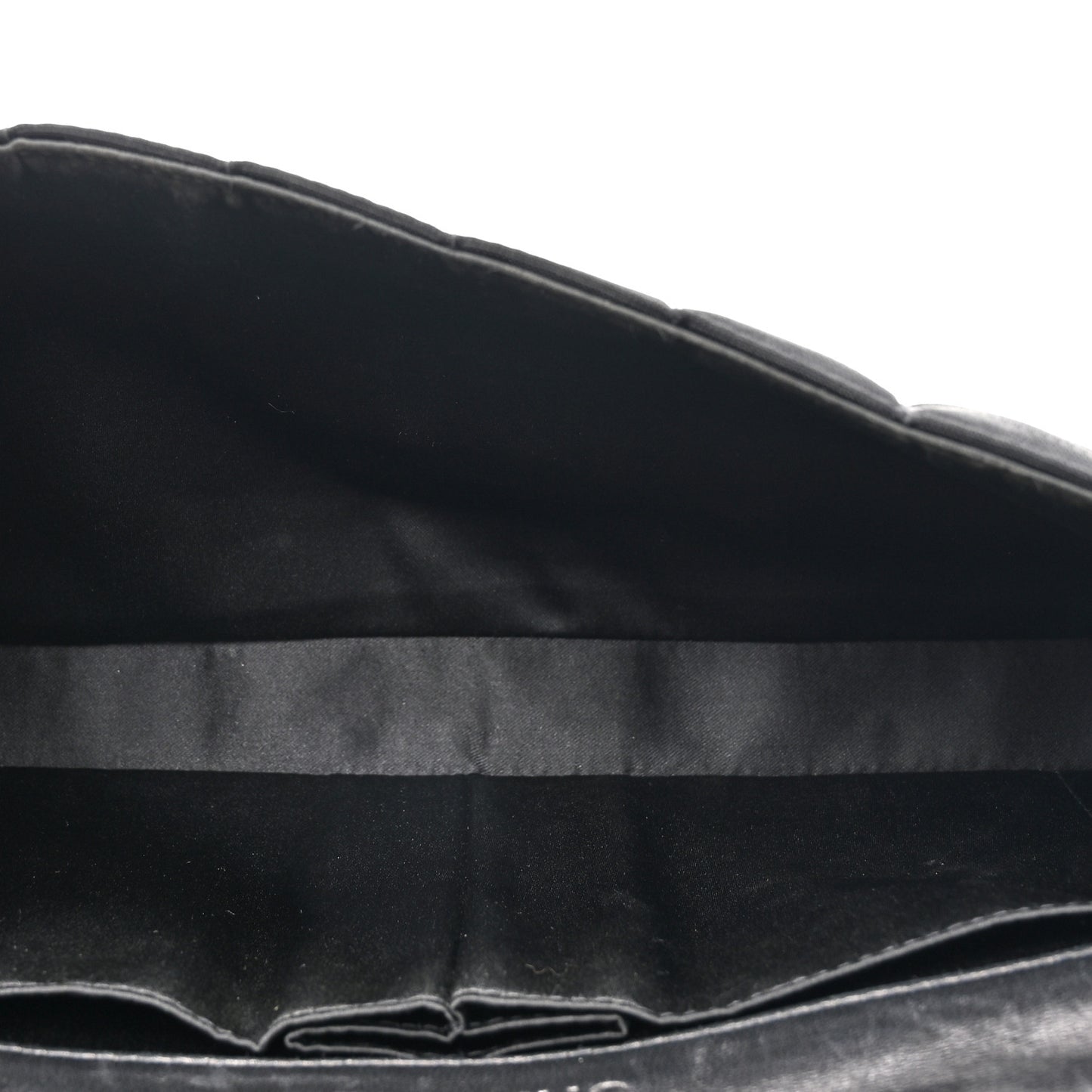 Nylon Travel East West Flap Black