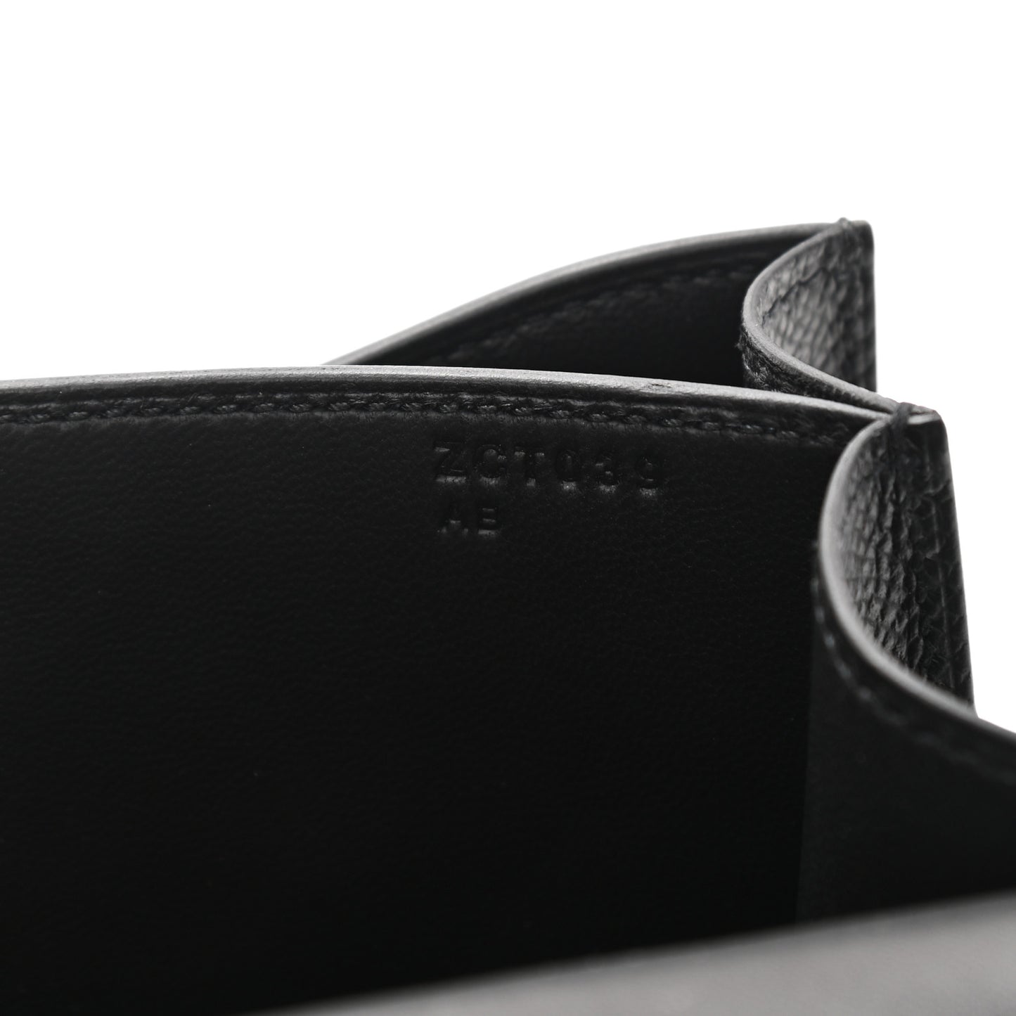 Epsom Constance 18 Black
