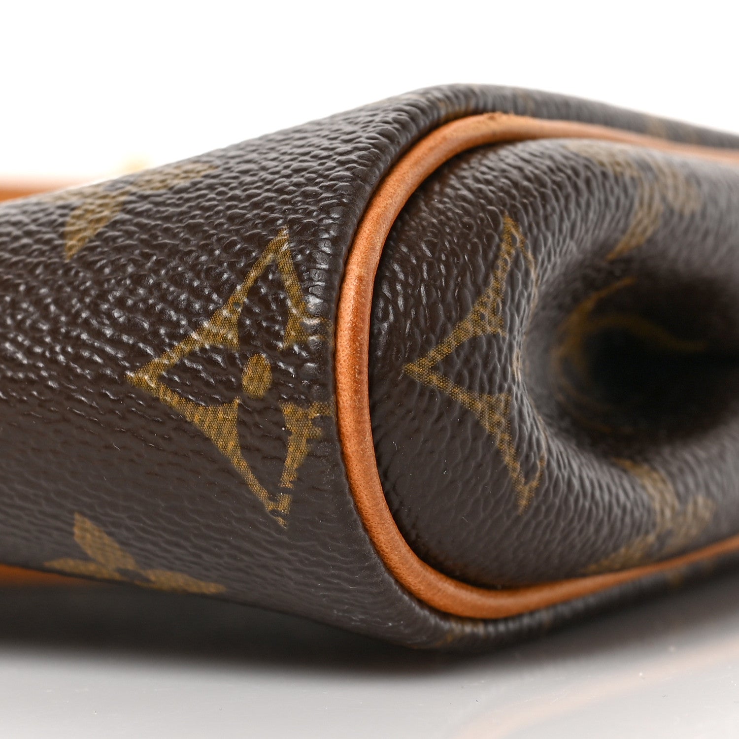 Louis Vuitton Monogram Eva Clutch 10 of 10