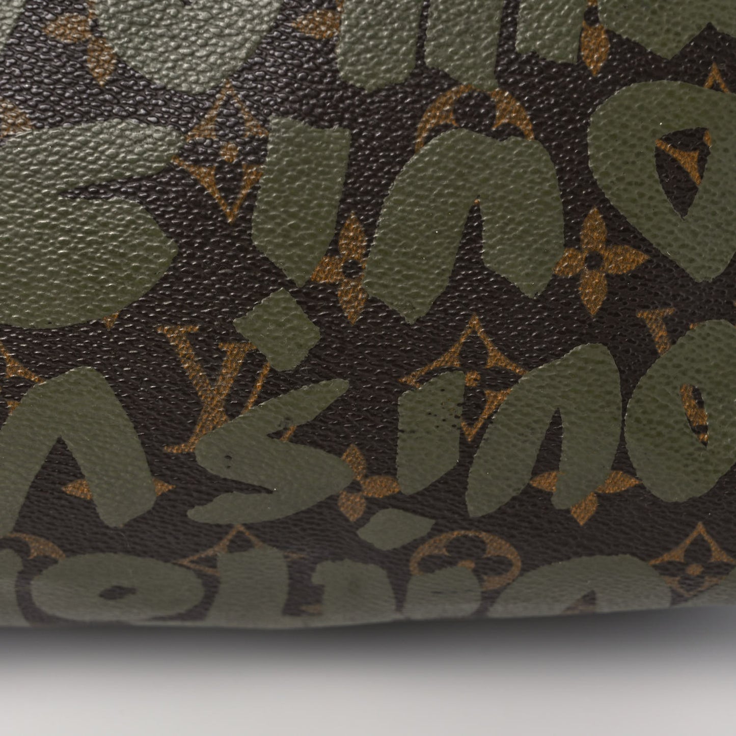 Monogram Graffiti Speedy 30 Kaki