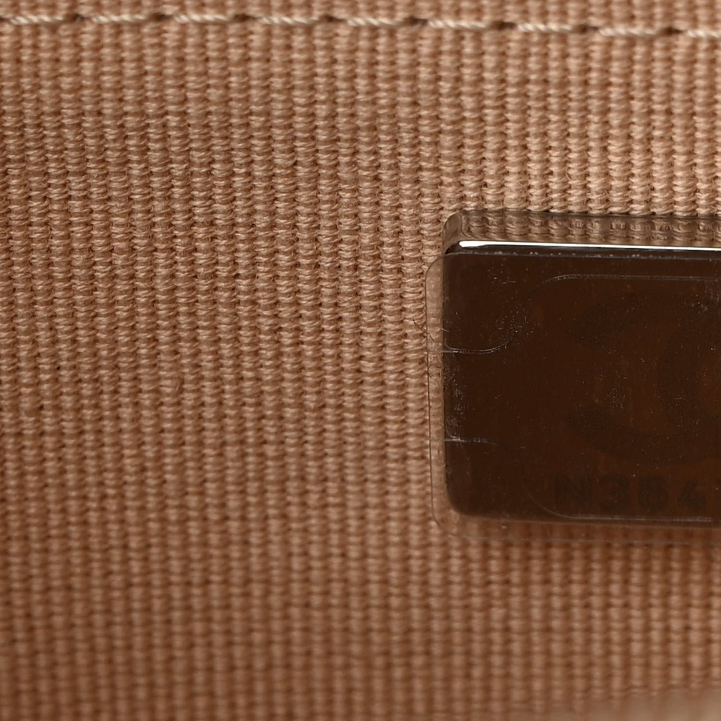 Caviar Quilted Wallet On Chain WOC Beige