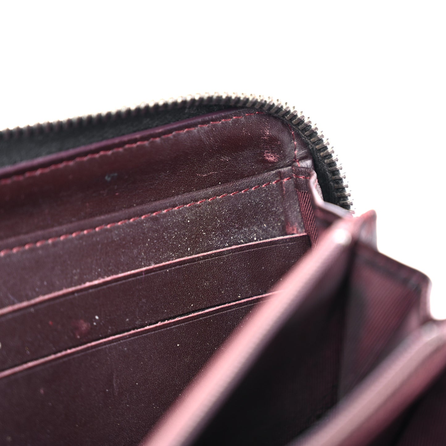 Caviar Quilted Medium Zip Around Wallet Black
