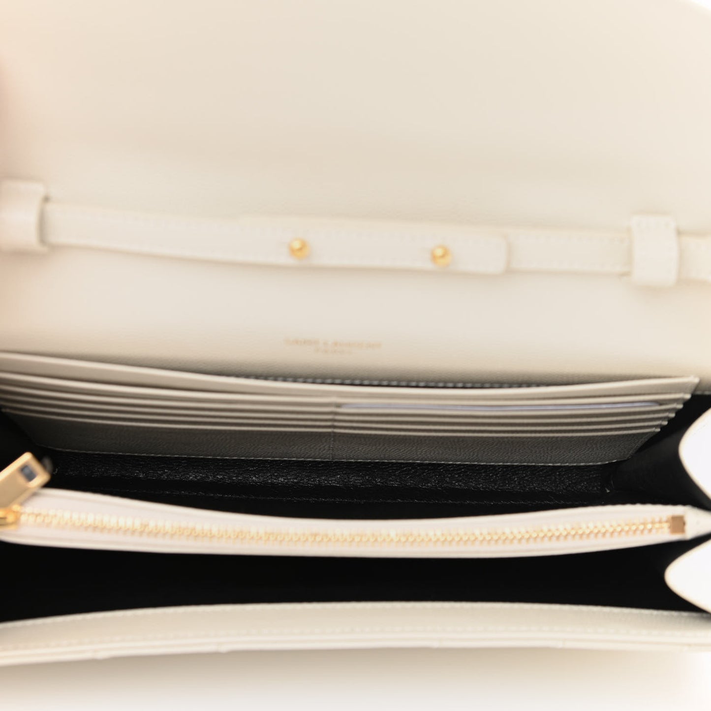 Grain De Poudre Matelasse Chevron Monogram Chain Wallet Crema Soft