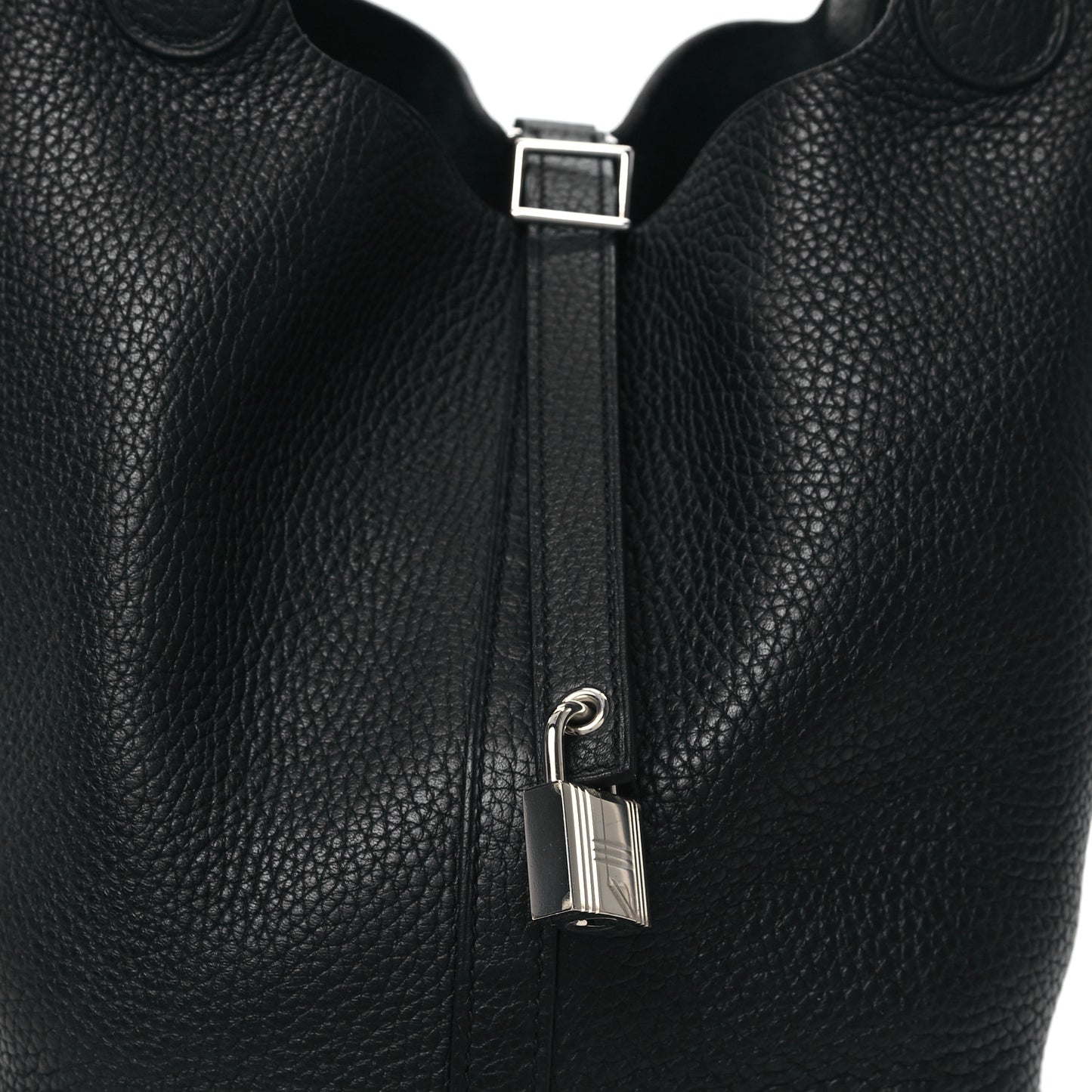 Taurillon Clemence Picotin Lock 22 MM Black