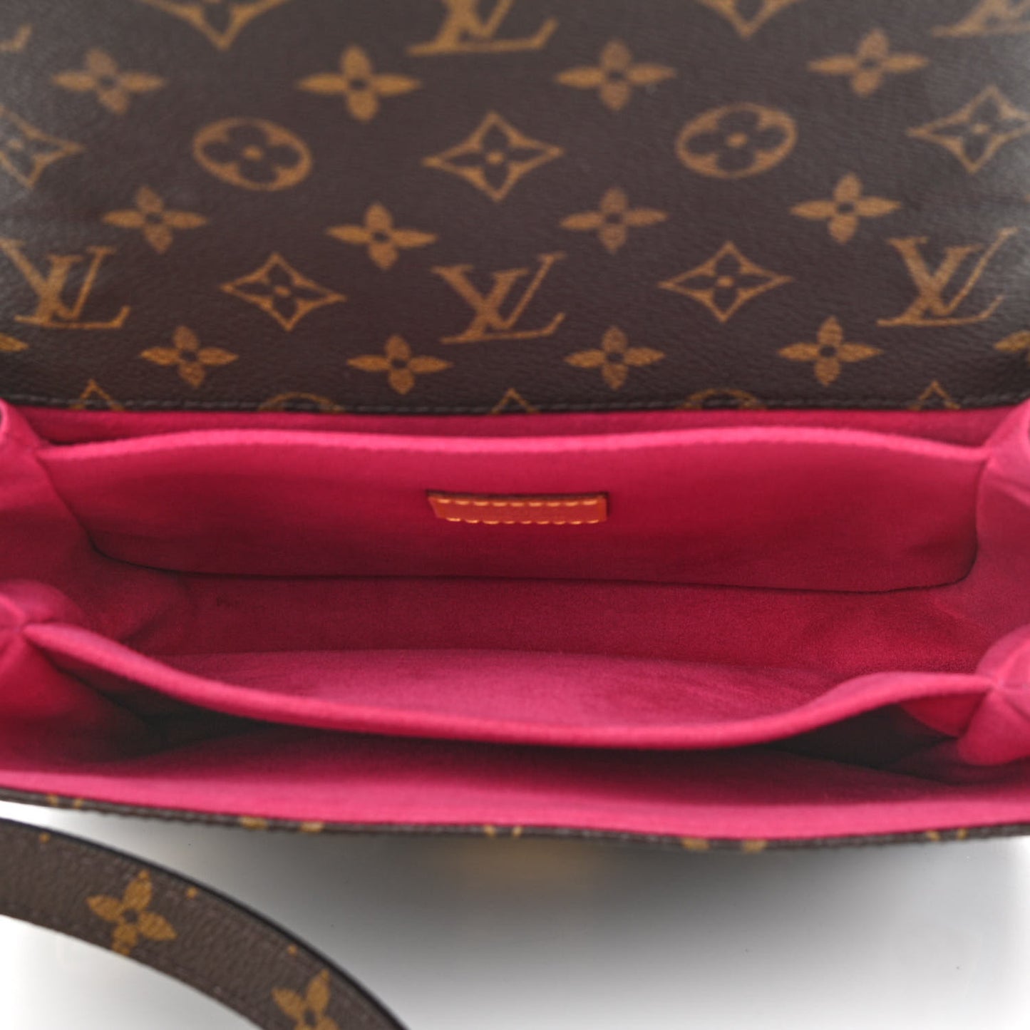 Monogram Love Lock Pochette Metis